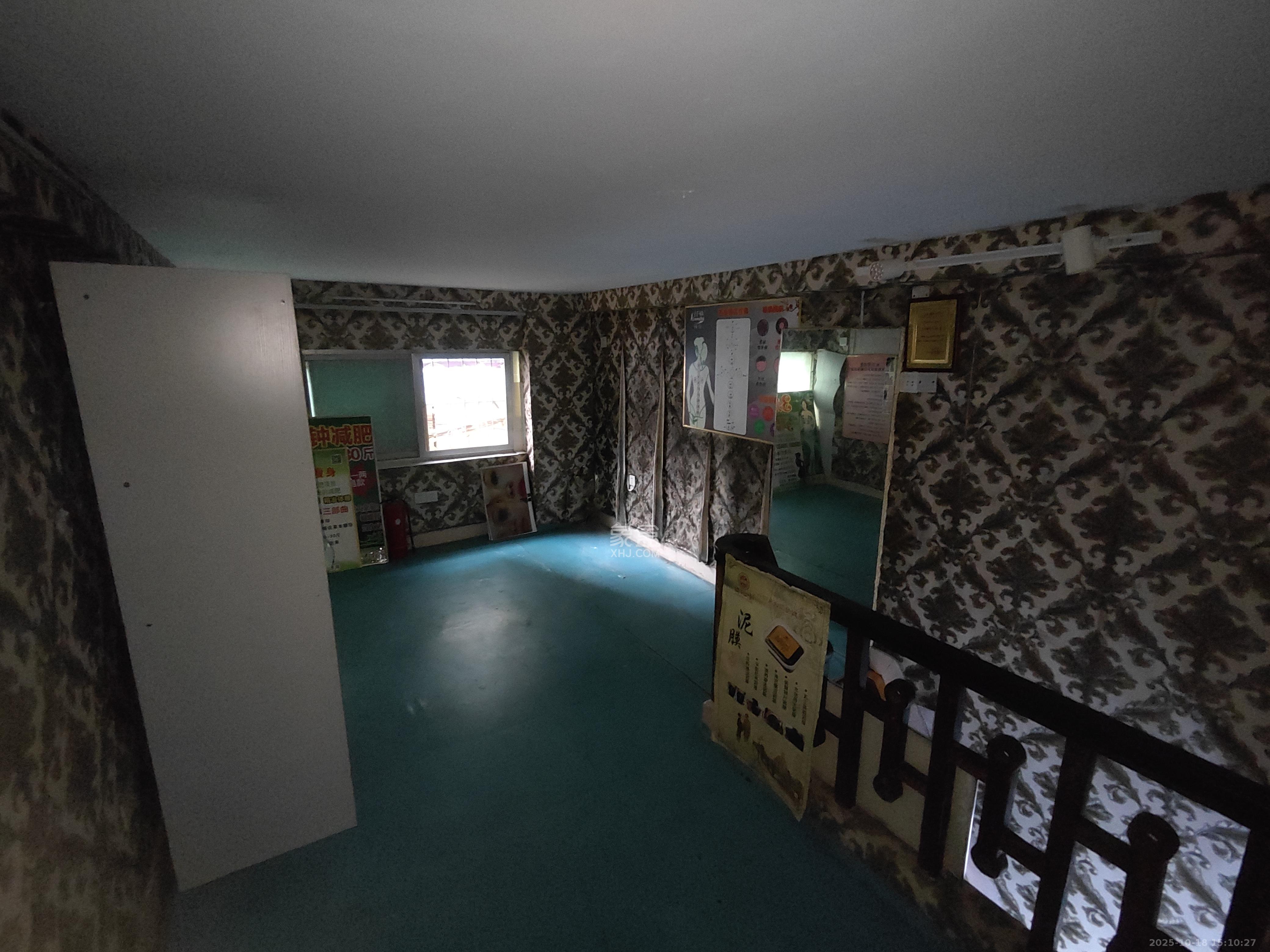 竹韵商居   18.88㎡      3500.0元/月室内图