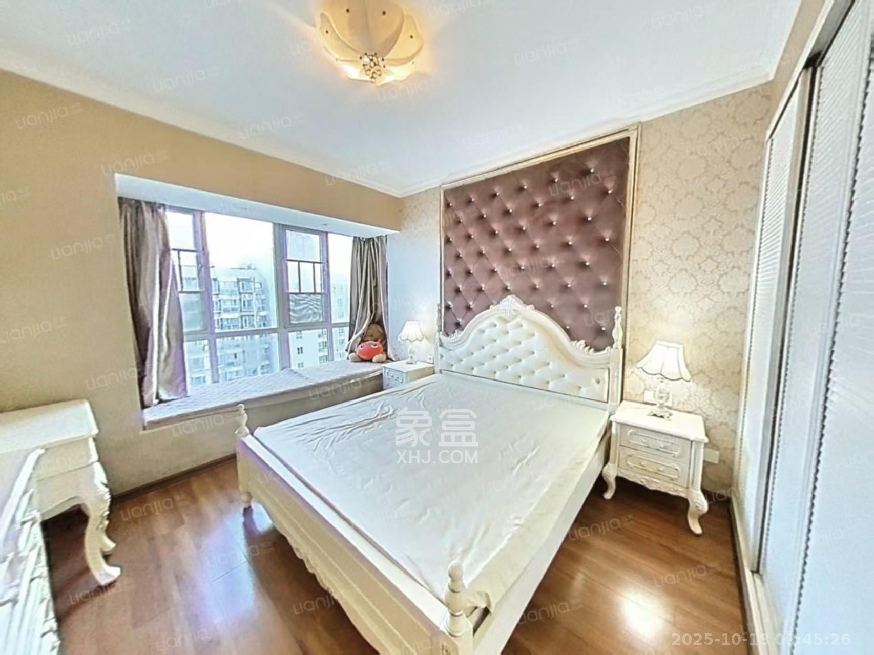 凯乐国际城  1室2厅1卫    3200.0元/月 凯乐国际城  1室2厅1卫    3200.0元/月室内图