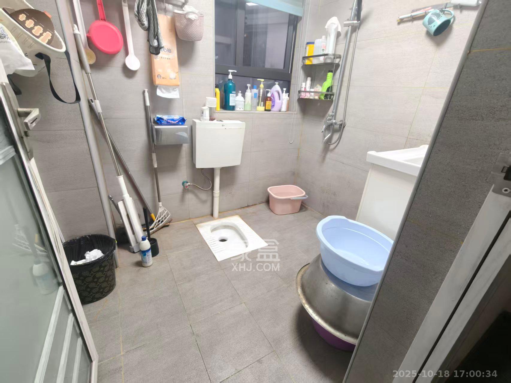 长房东云台  3室2厅1卫    2200.0元/月室内图