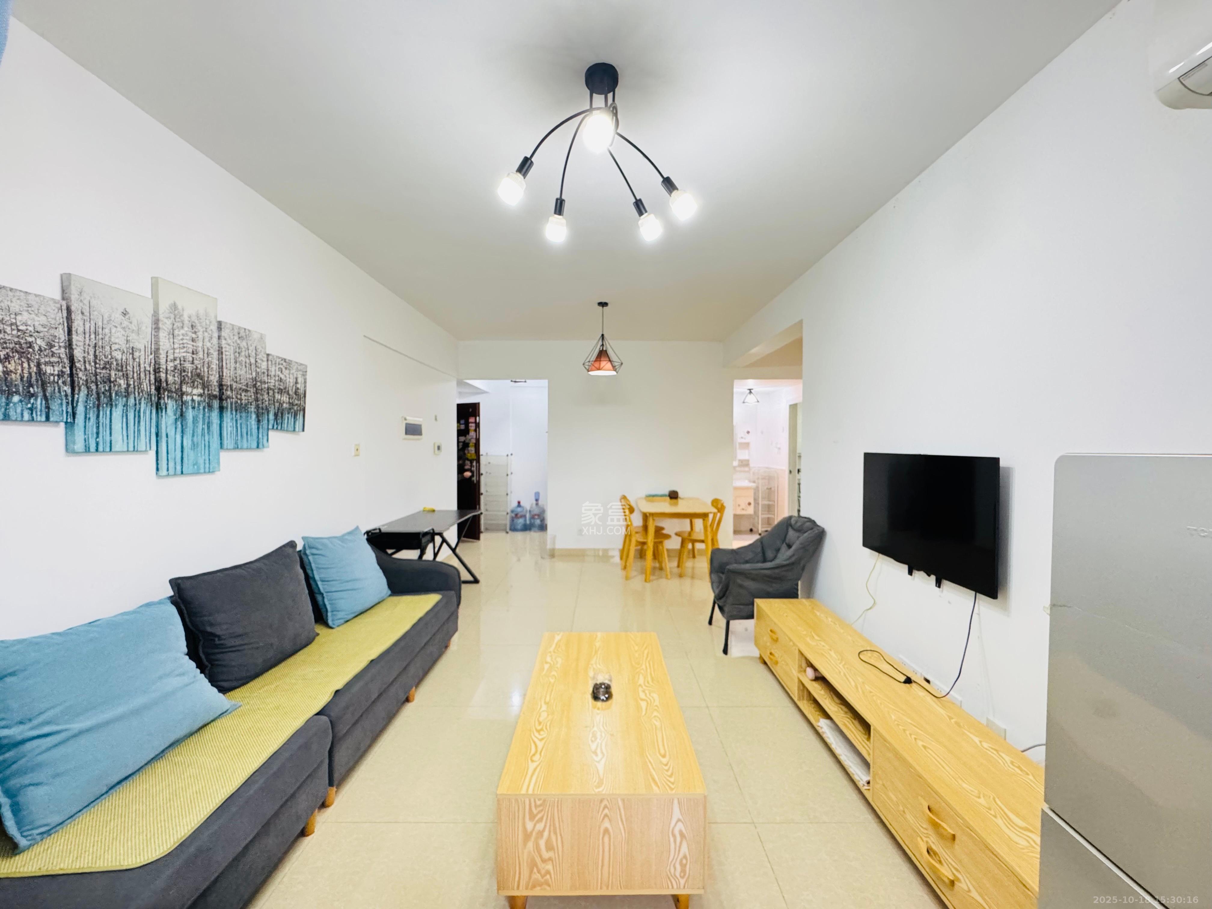 凯悦名城（泰悦公寓）  2室1厅1卫    2300.0元/月室内图