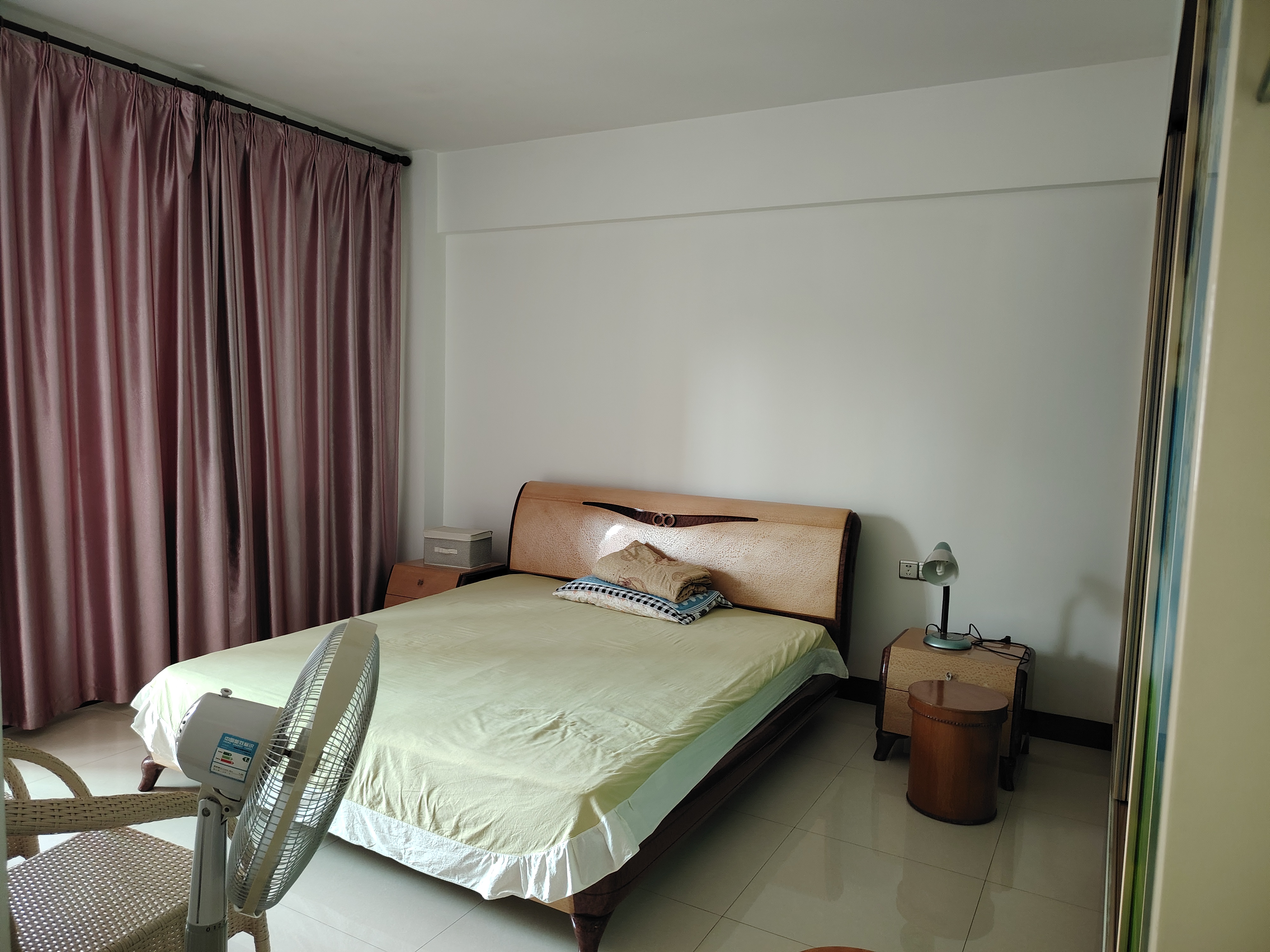 海湾怡园  3室2厅2卫    2400.0元/月室内图