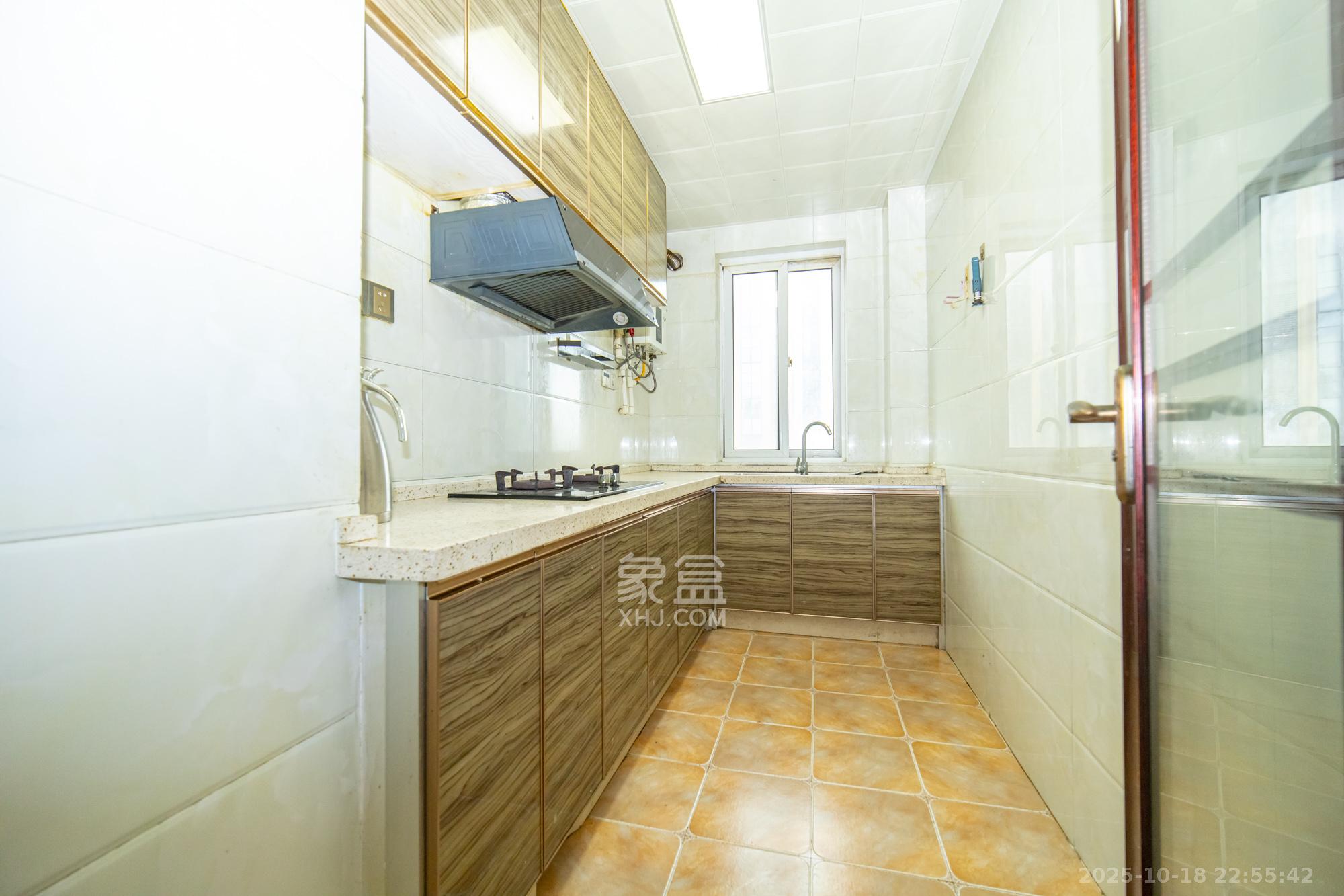 时代星空 3室2厅1卫 69.0万 时代星空 3室2厅1卫 69.0万厨房