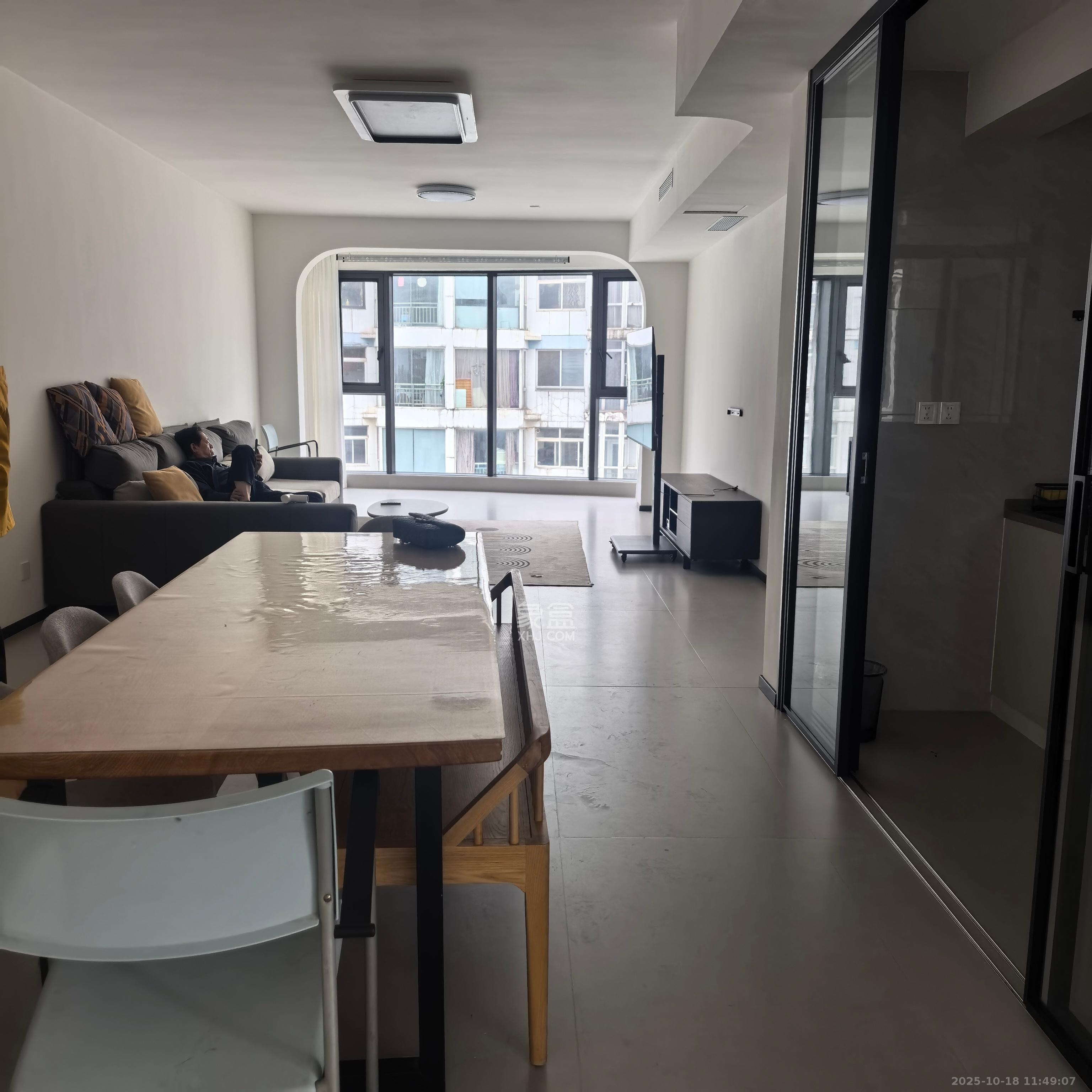 新世纪花苑  3室2厅2卫    6000.0元/月 新世纪花苑  3室2厅2卫    6000.0元/月