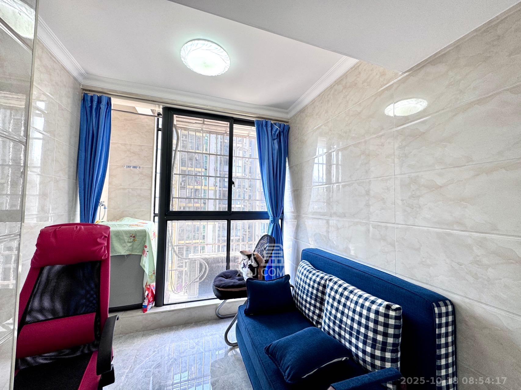 望兴景园二期（望兴西西里）  1室1厅1卫    1900.0元/月室内图