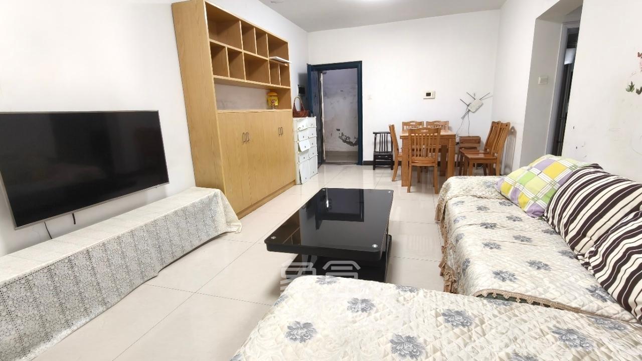 尚都花园城  3室2厅2卫    1900.0元/月 尚都花园城  3室2厅2卫    1900.0元/月室内图