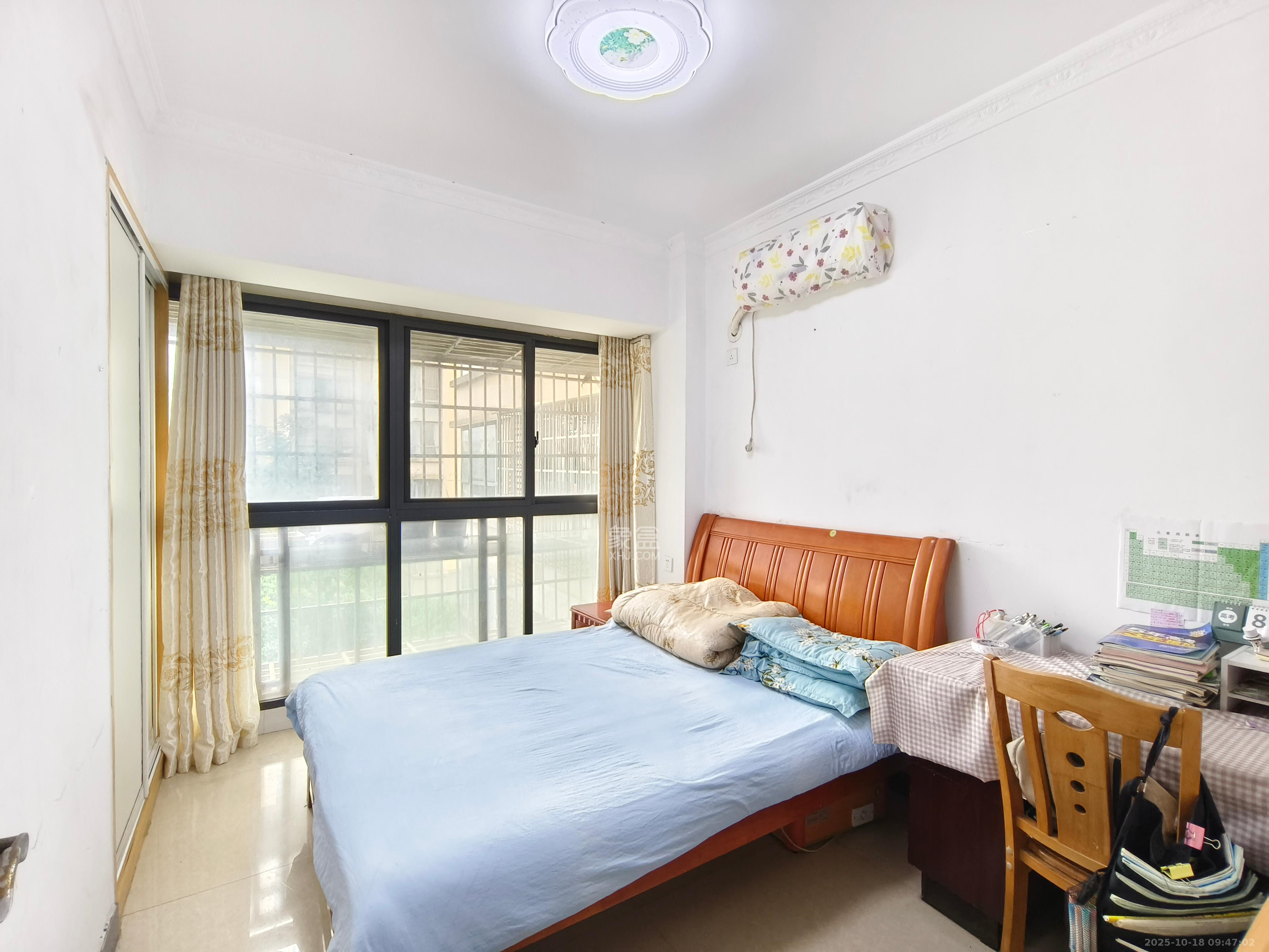 勤诚达新界  2室2厅2卫    1600.0元/月室内图