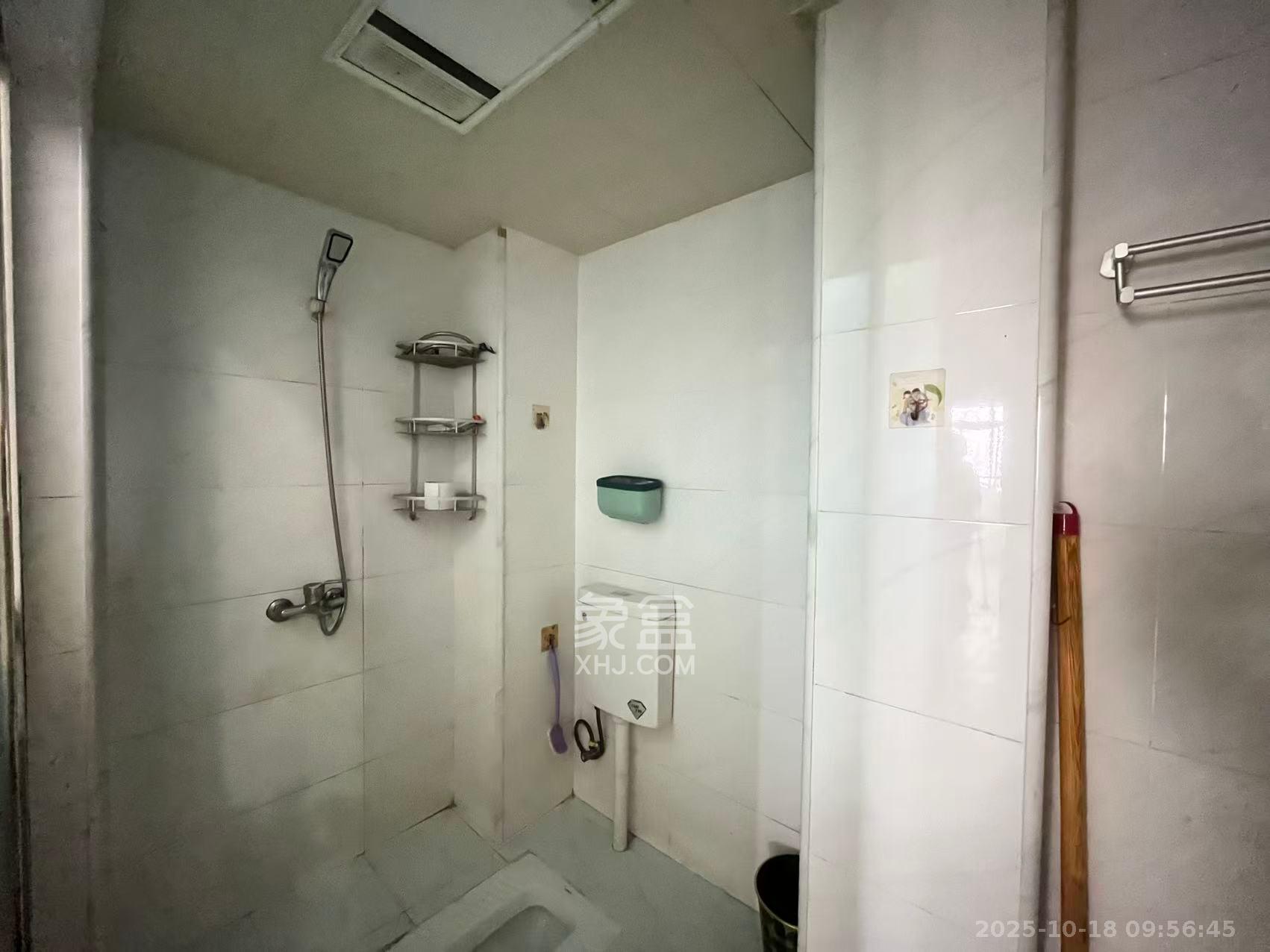 未来蜂巢  3室2厅1卫    1500.0元/月 未来蜂巢  3室2厅1卫    1500.0元/月室内图