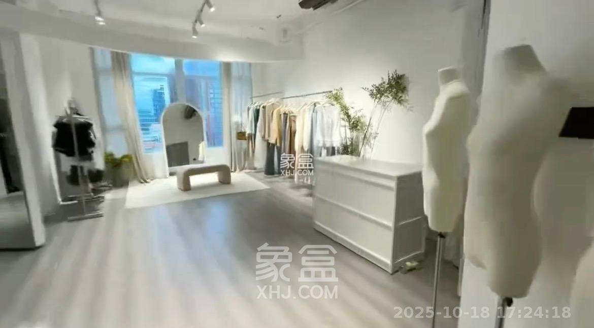 公园9号大都会  1室0厅0卫    4000.0元/月 公园9号大都会  1室0厅0卫    4000.0元/月室内图