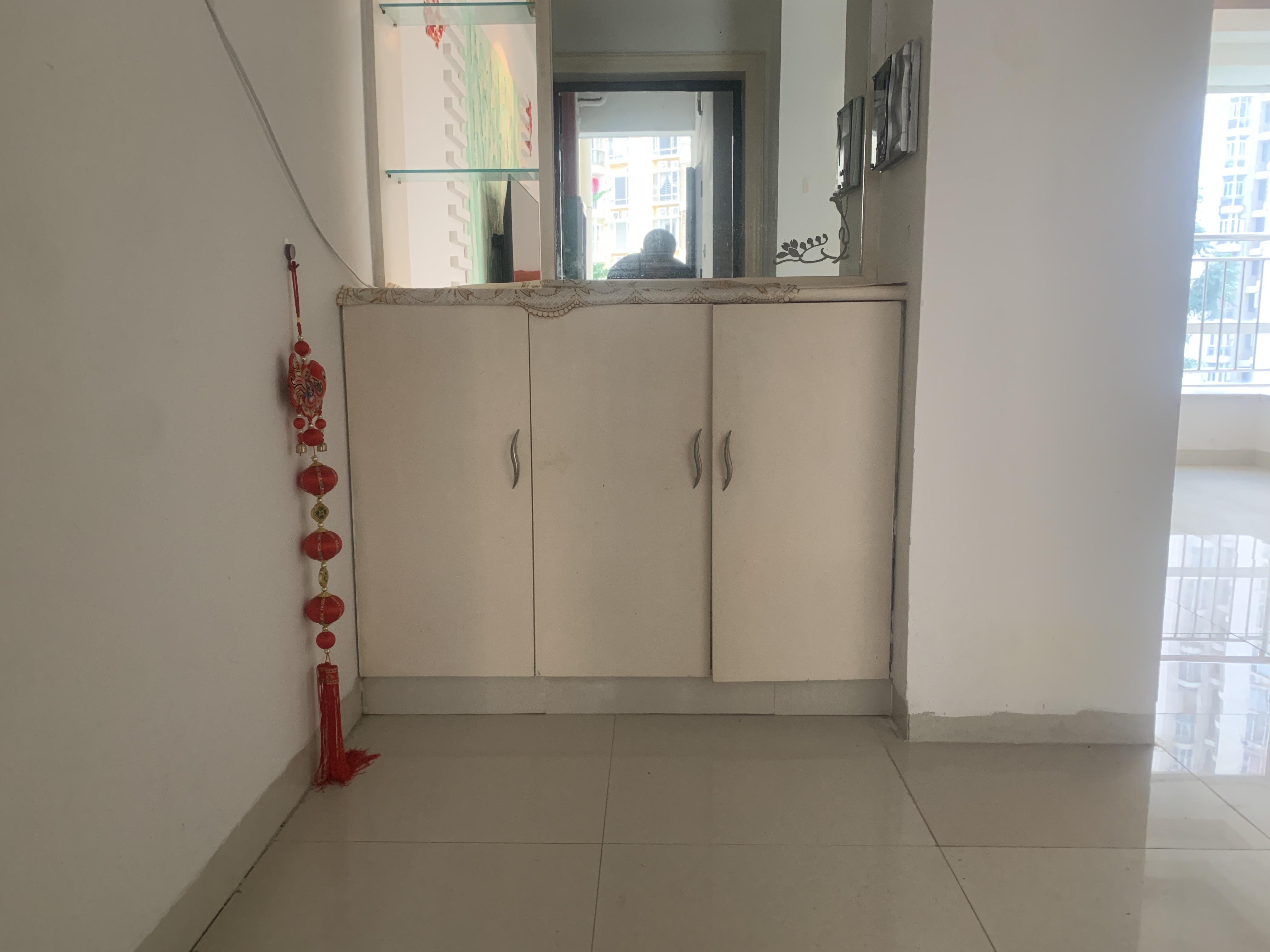 耀江花园  1室1厅1卫    2000.0元/月室内图