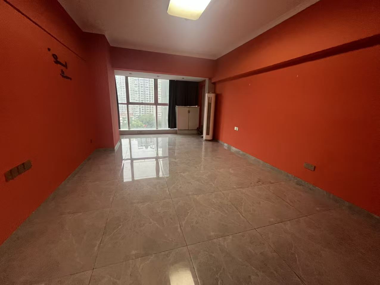 雄森国际 1室1厅1卫 1400.0元/月 雄森国际 1室1厅1卫 1400.0元/月室内图