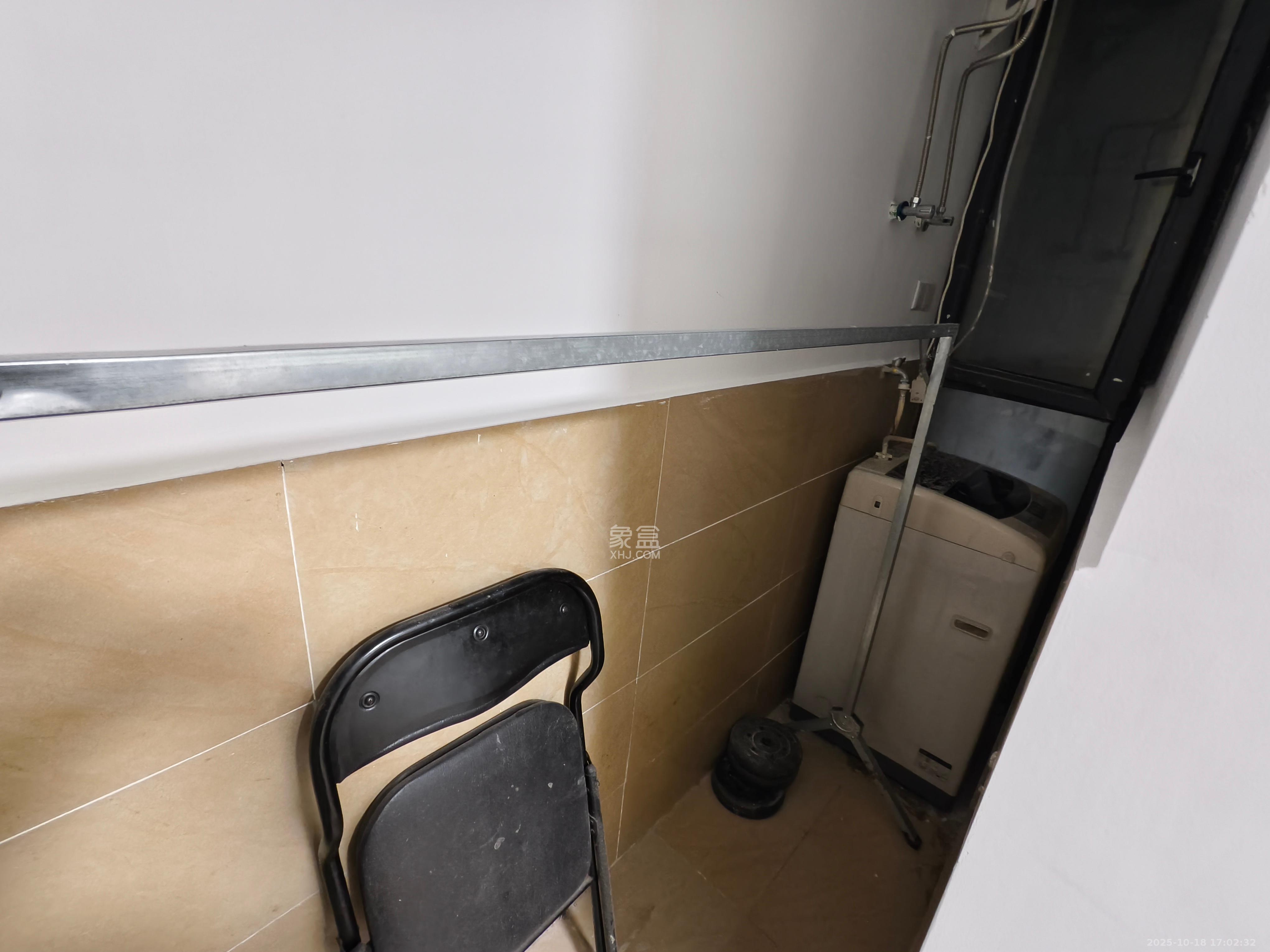 东怡外国(南湖一号) 1室1厅1卫 1700.0元/月 东怡外国(南湖一号) 1室1厅1卫 1700.0元/月室内图