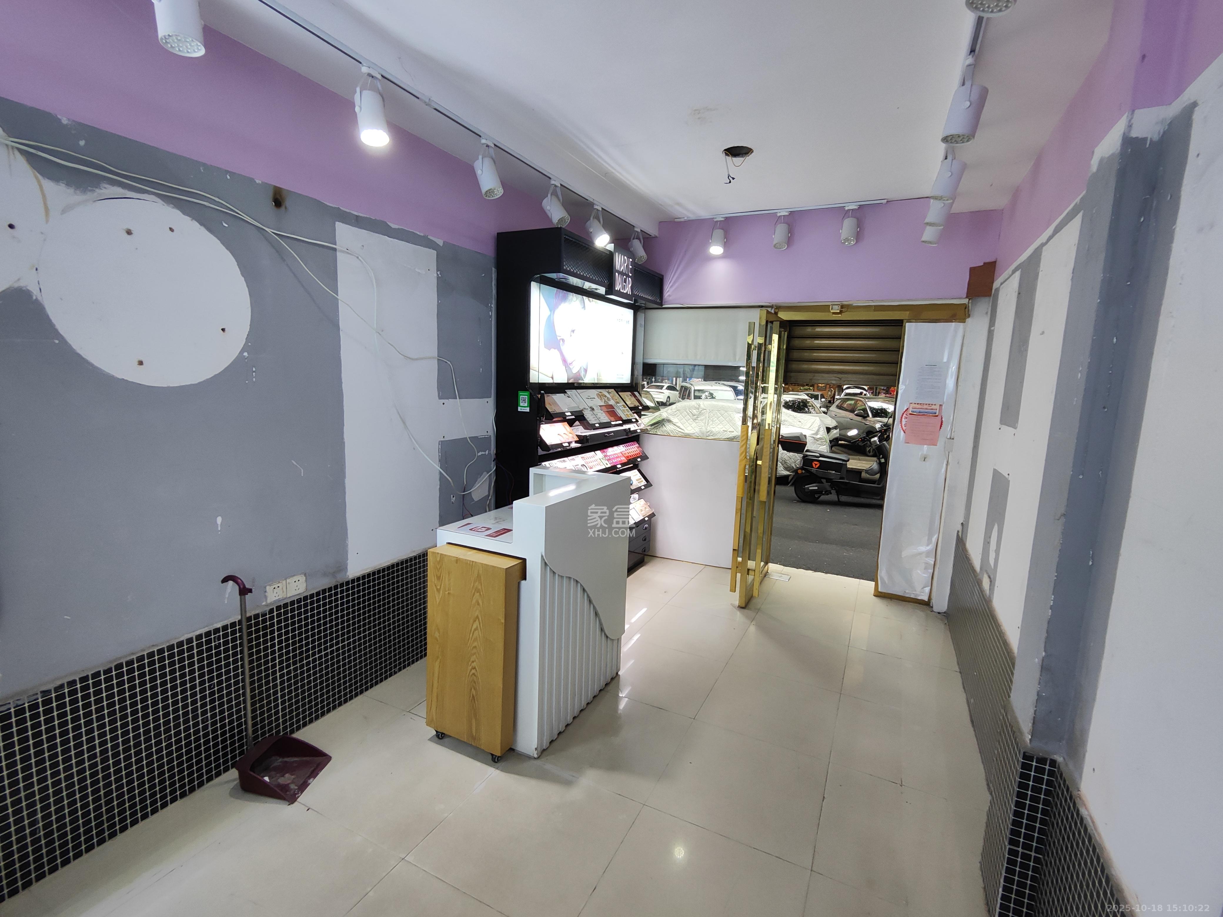 竹韵商居   18.88㎡      3500.0元/月