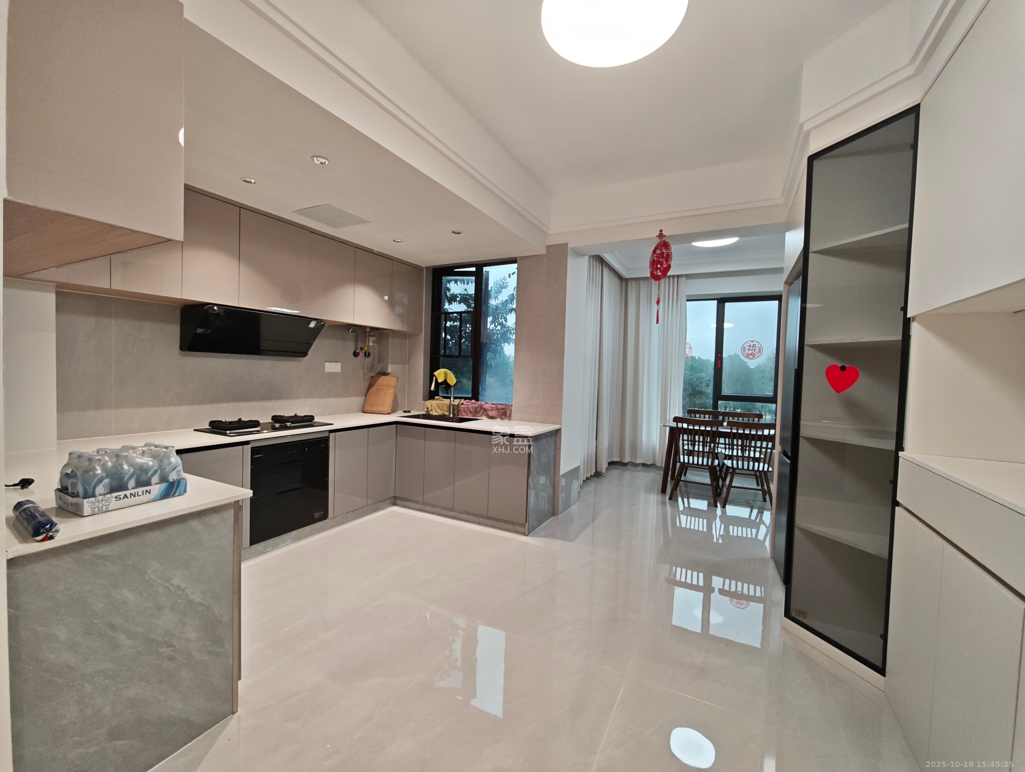 国泰九龙湾 4室2厅2卫 3500.0元/月 国泰九龙湾 4室2厅2卫 3500.0元/月室内图