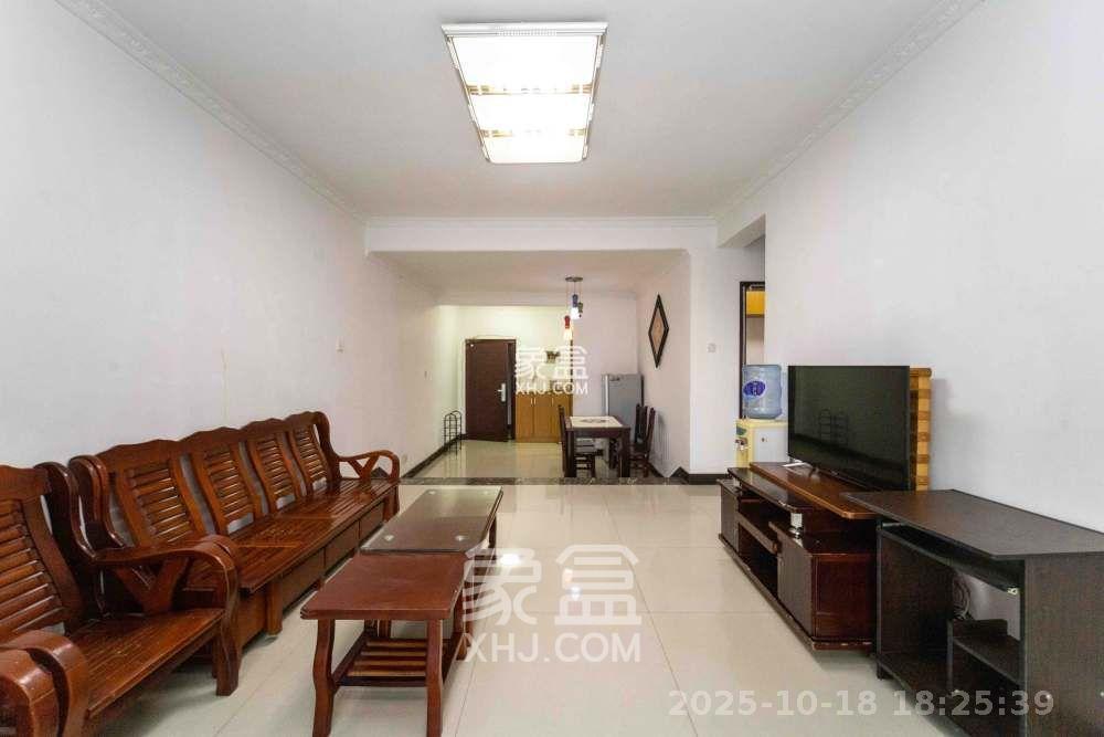 东玺门  2室1厅1卫    2400.0元/月 东玺门  2室1厅1卫    2400.0元/月