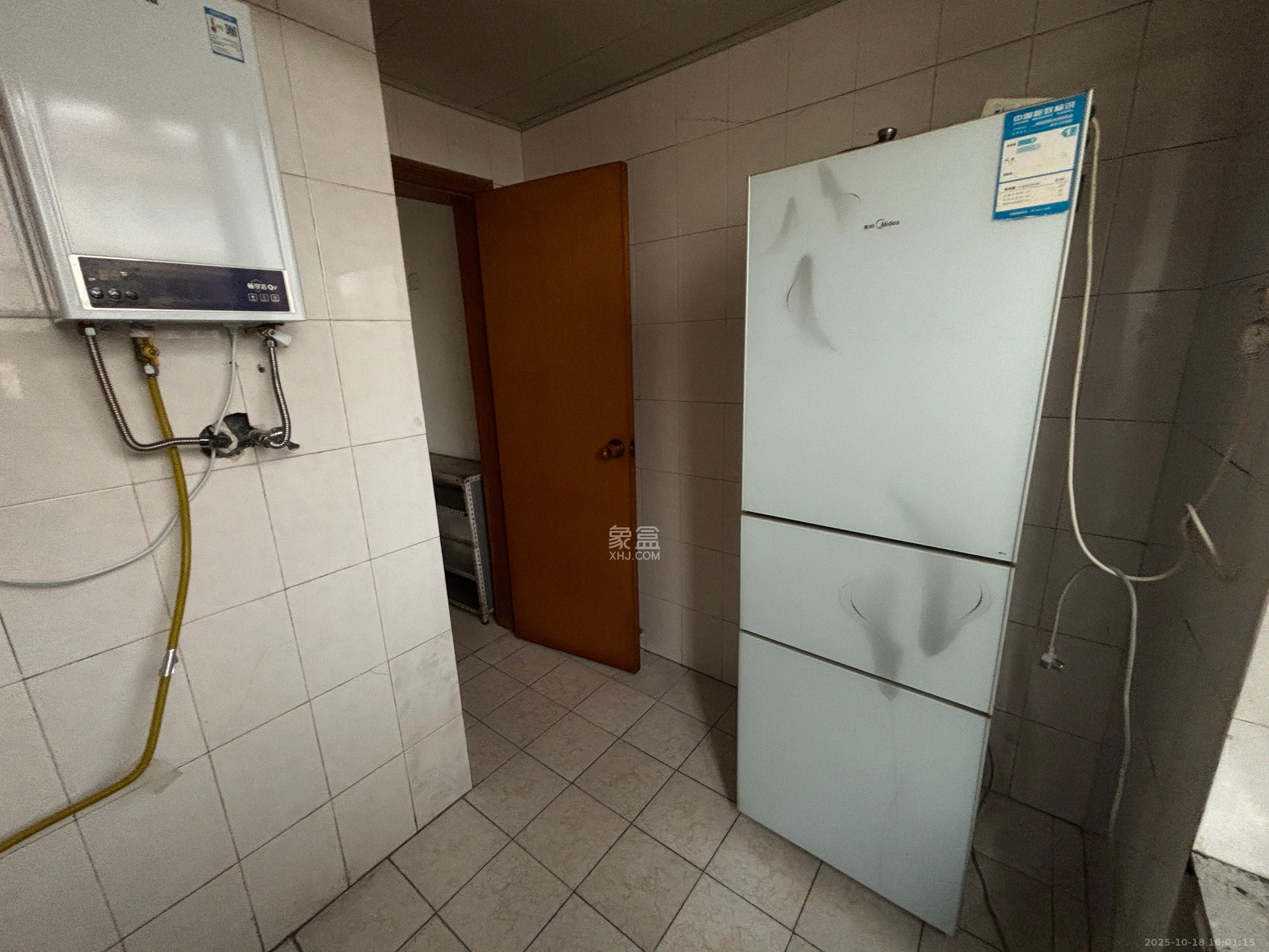 中建五局信和苑三区  2室1厅1卫    1200.0元/月室内图