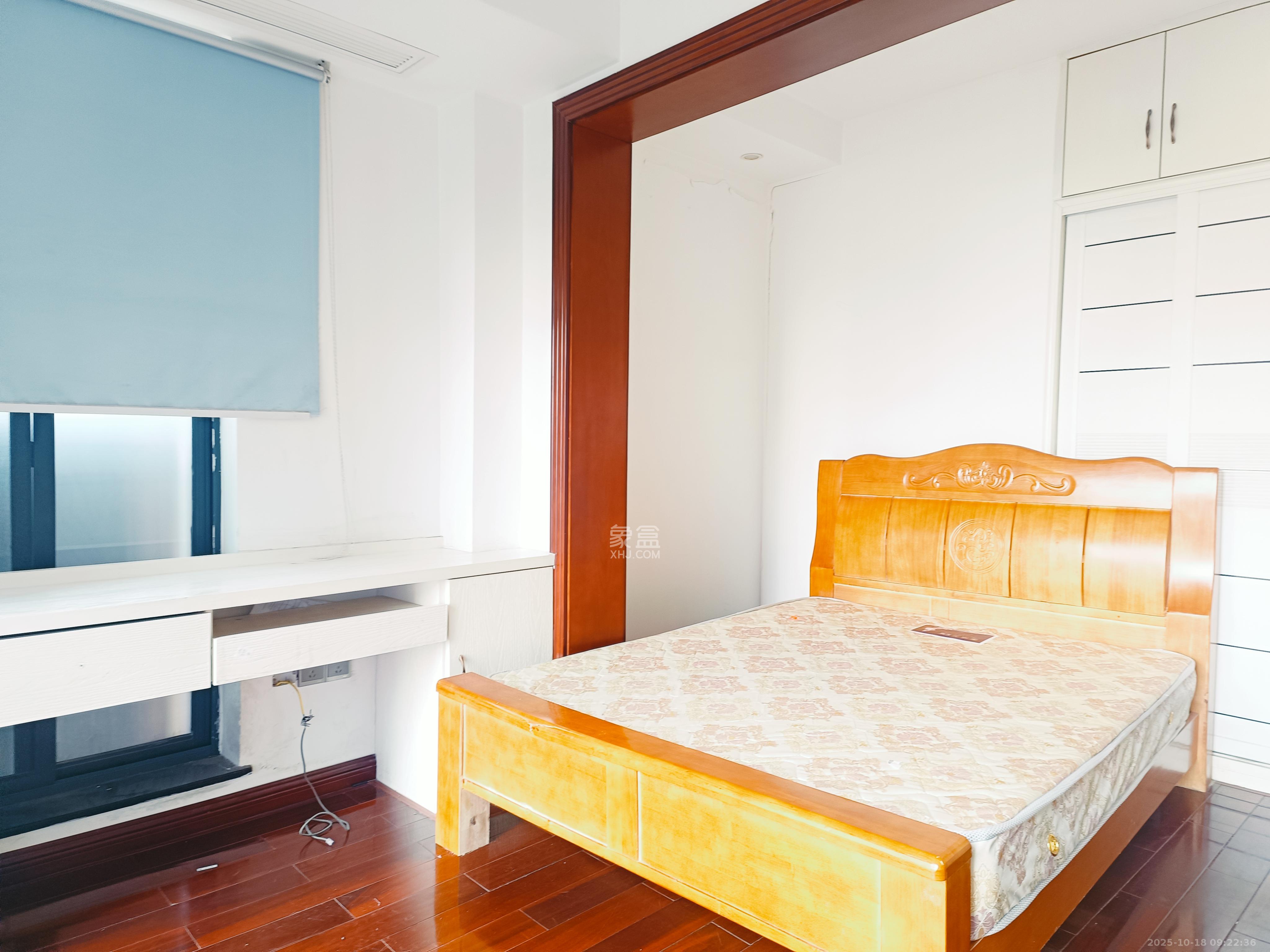 海德公园  4室2厅2卫    2500.0元/月 海德公园  4室2厅2卫    2500.0元/月室内图