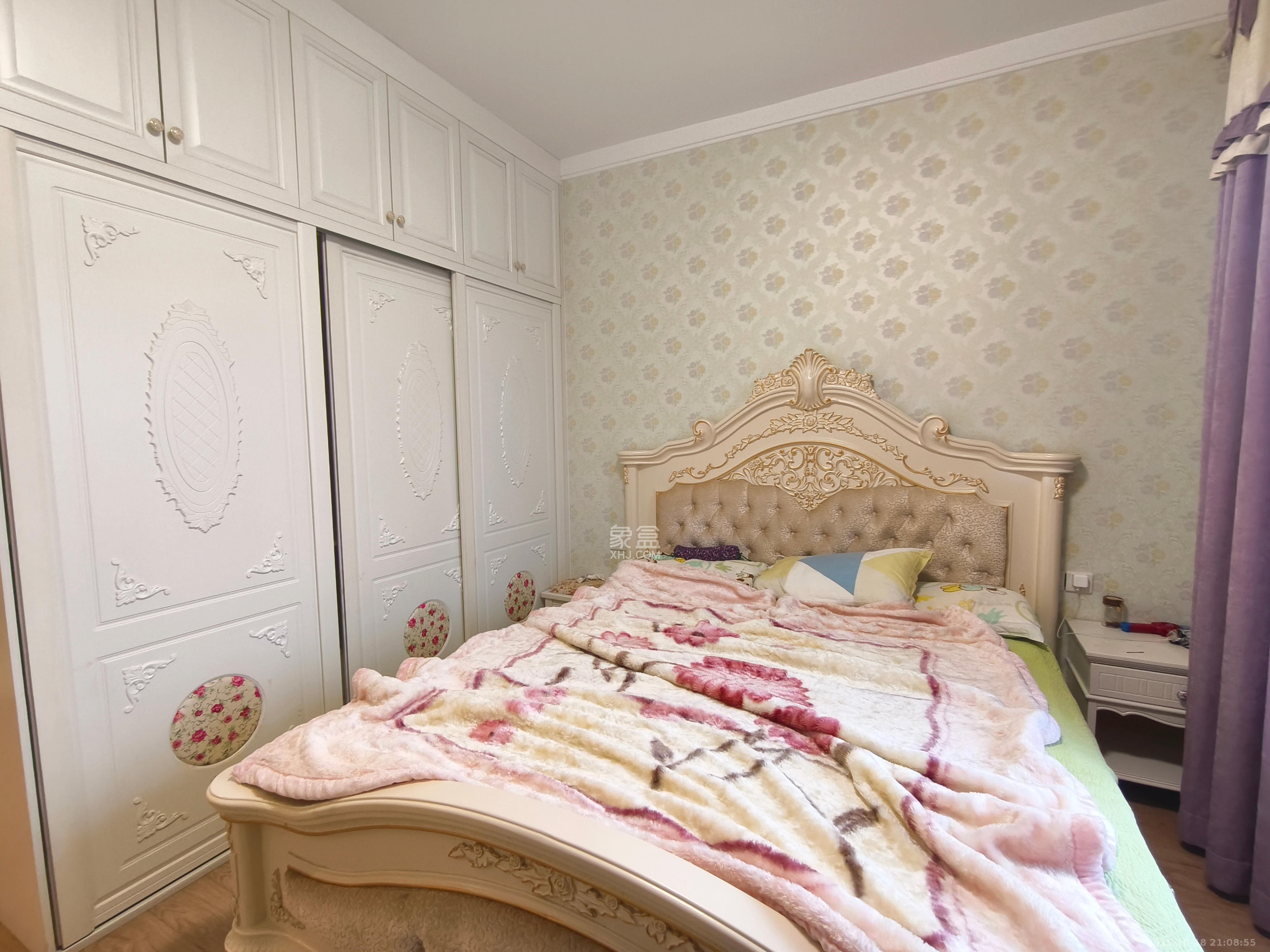 珠江郦城薰衣道  3室2厅1卫    2300.0元/月 珠江郦城薰衣道  3室2厅1卫    2300.0元/月室内图