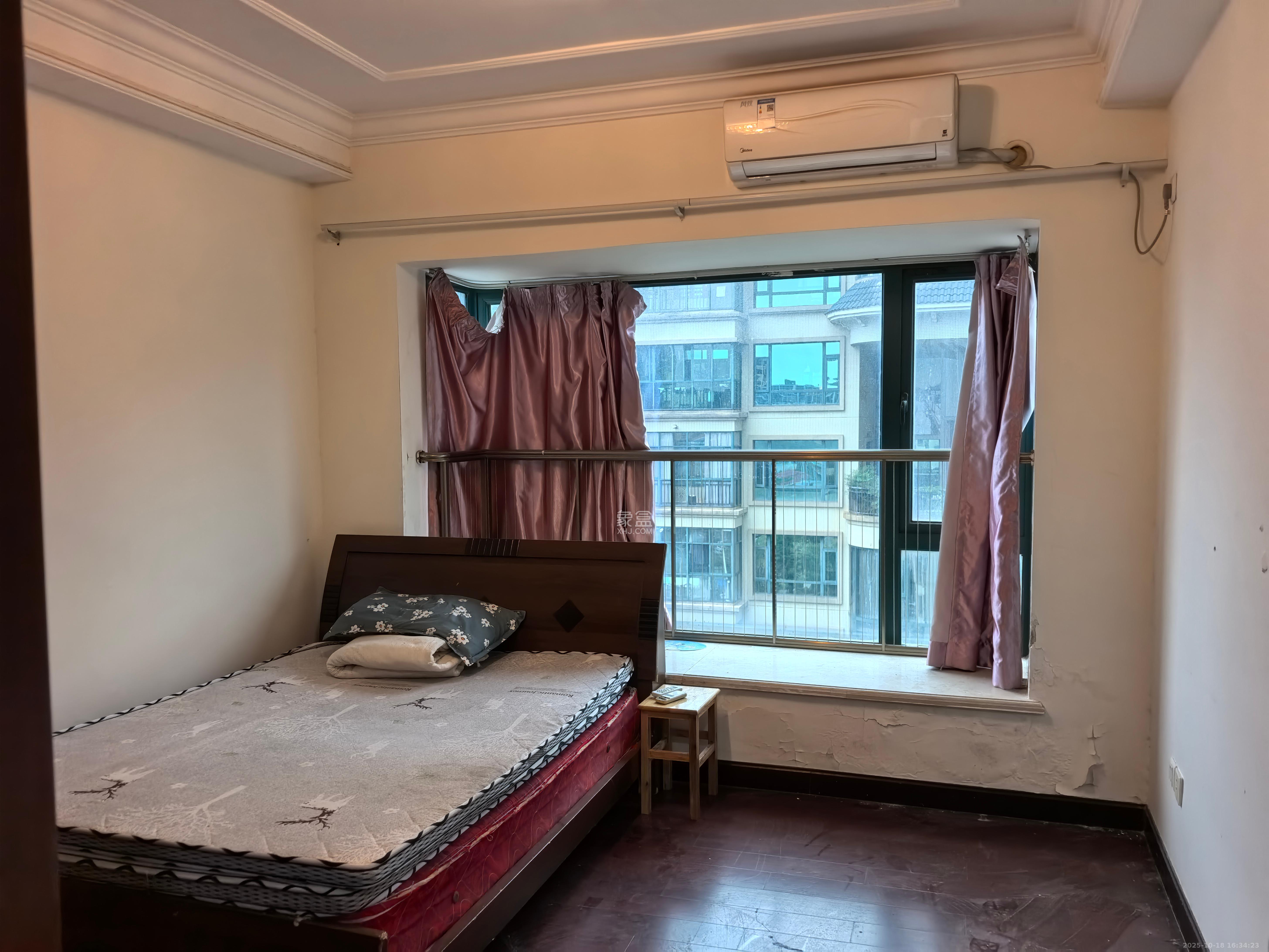 恒大华府  1室1厅1卫    1800.0元/月 恒大华府  1室1厅1卫    1800.0元/月室内图