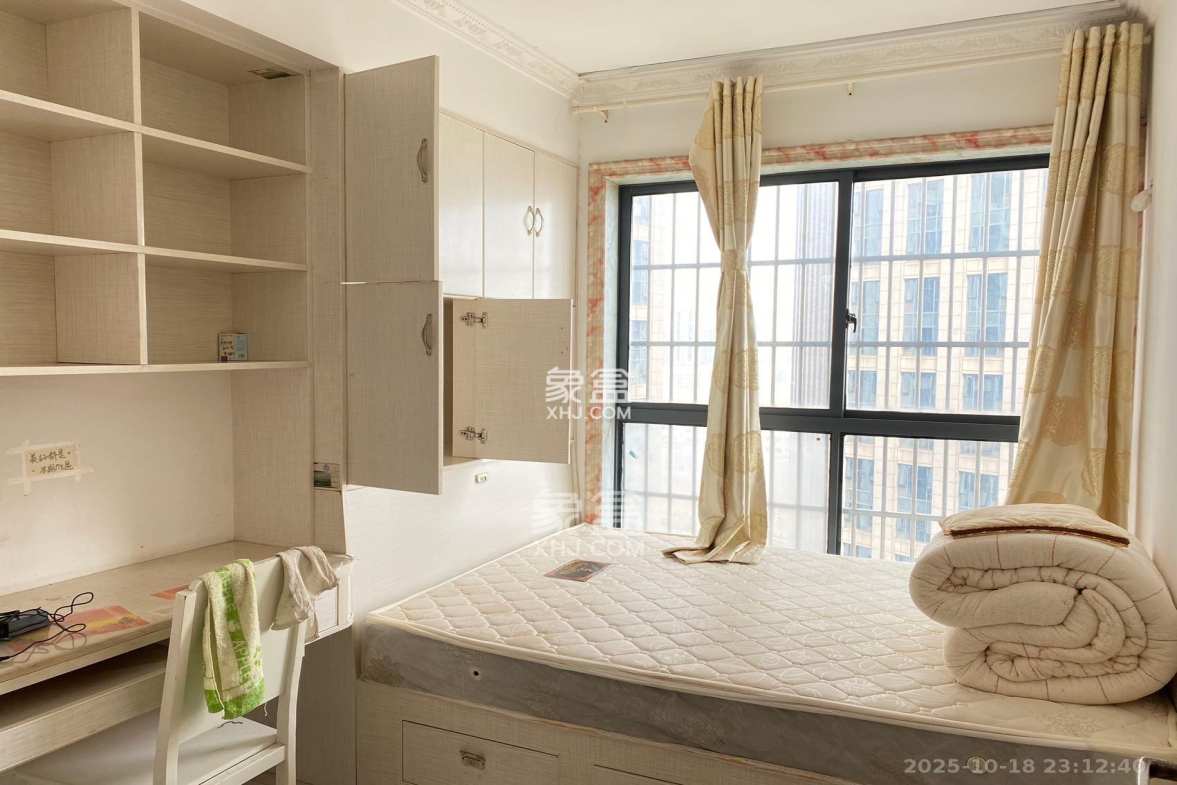 南庭城果 1室0厅0卫 3100.0元/月 南庭城果 1室0厅0卫 3100.0元/月室内图