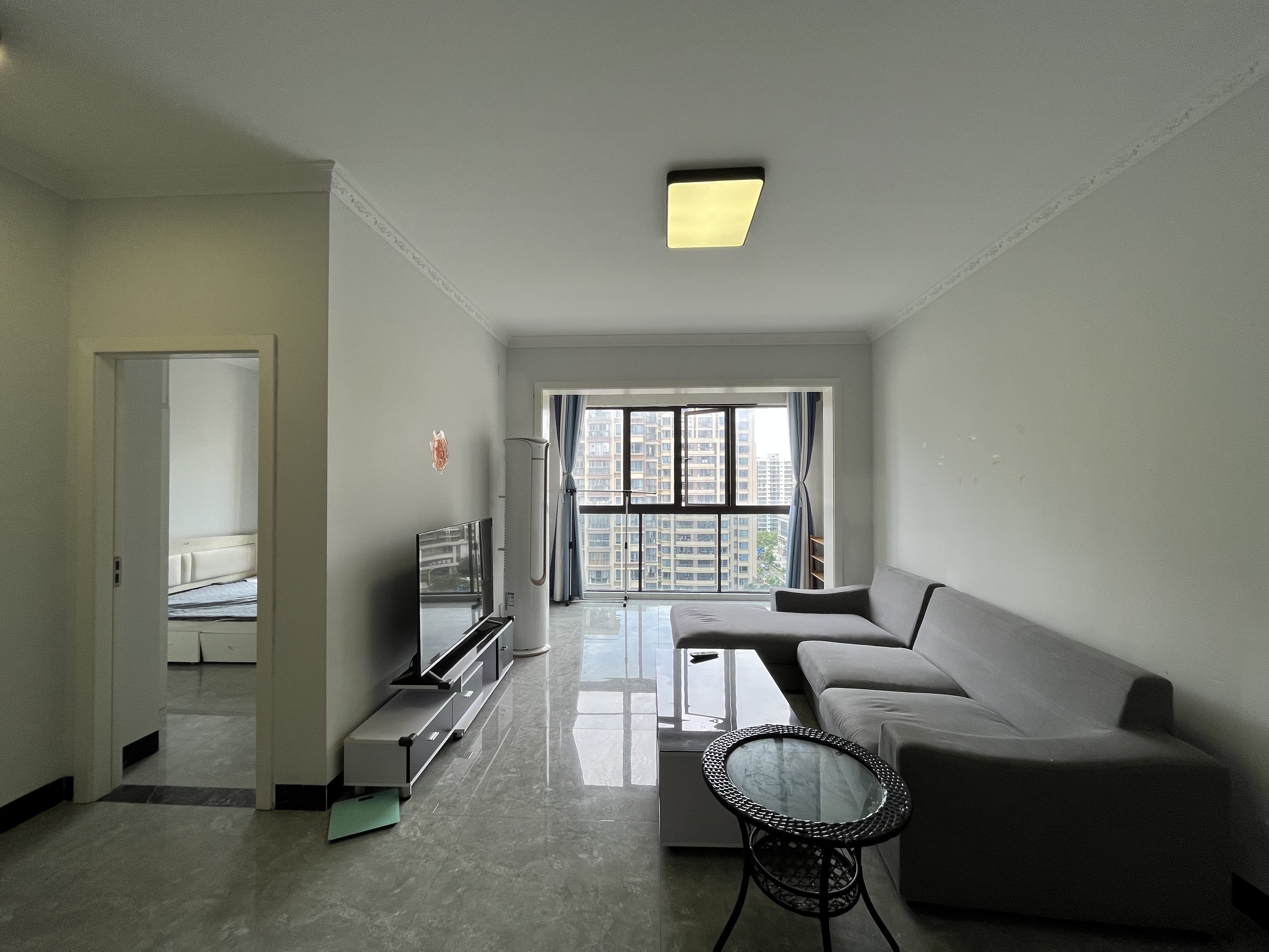 鲁能钓鱼台美高梅  2室2厅1卫    2000.0元/月 鲁能钓鱼台美高梅  2室2厅1卫    2000.0元/月