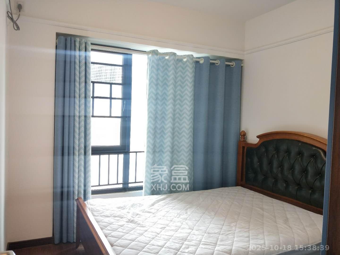 万科魅力之城非凡里  1室1厅2卫    2800.0元/月室内图