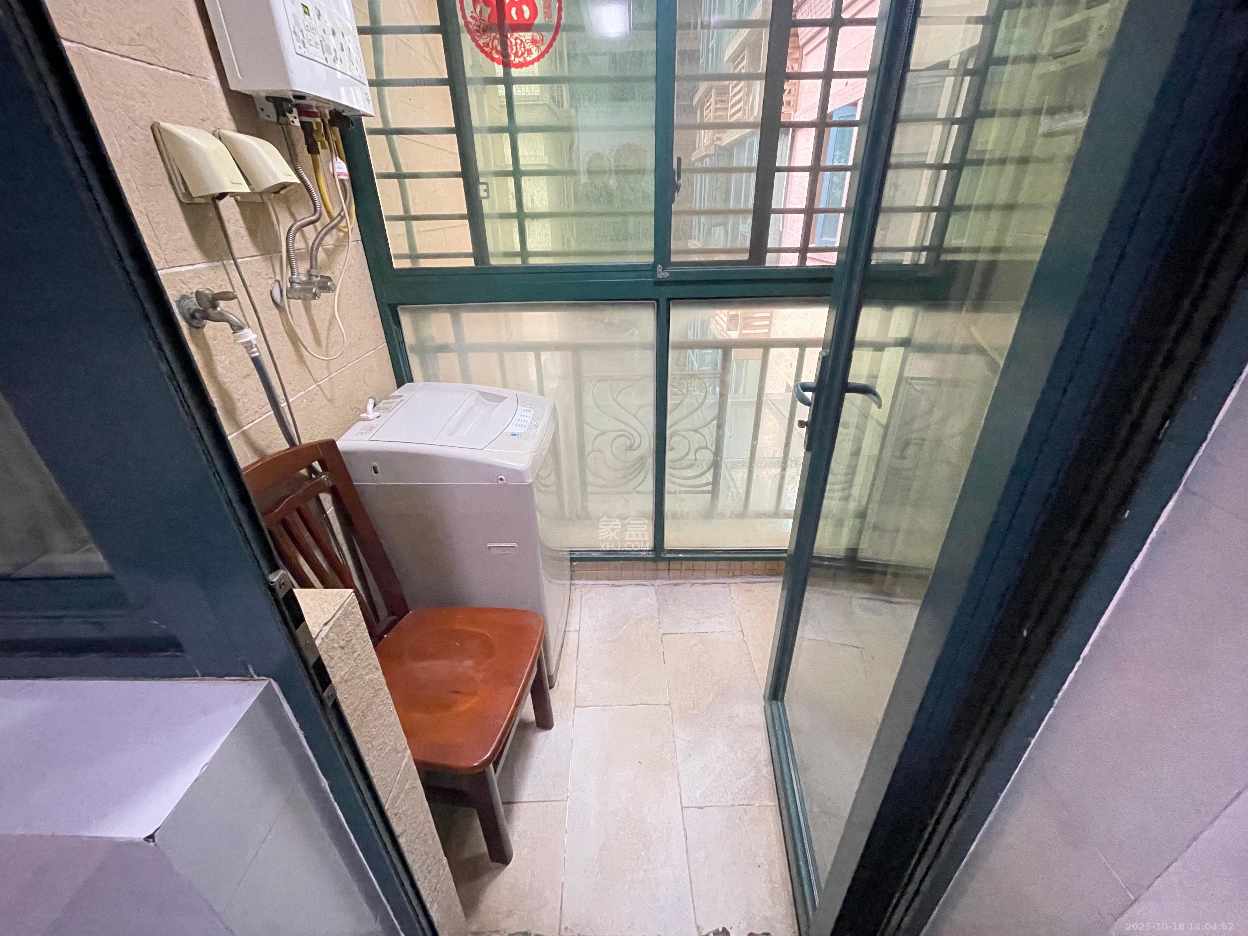 恒大名都  2室2厅1卫    1550.0元/月 恒大名都  2室2厅1卫    1550.0元/月室内图