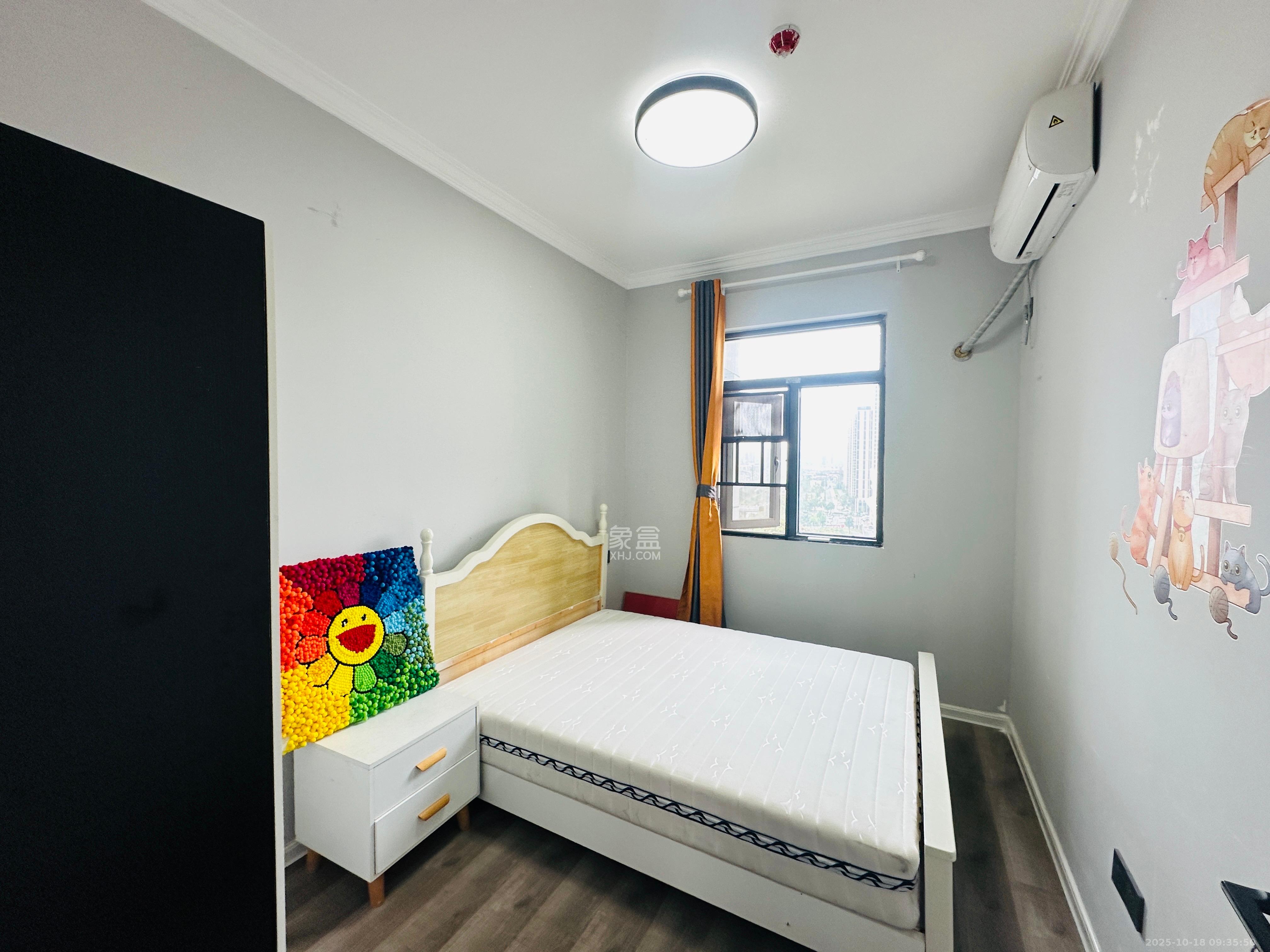 天翼花园(中国电信单位房)  5室2厅2卫    4100.0元/月 天翼花园(中国电信单位房)  5室2厅2卫    4100.0元/月室内图