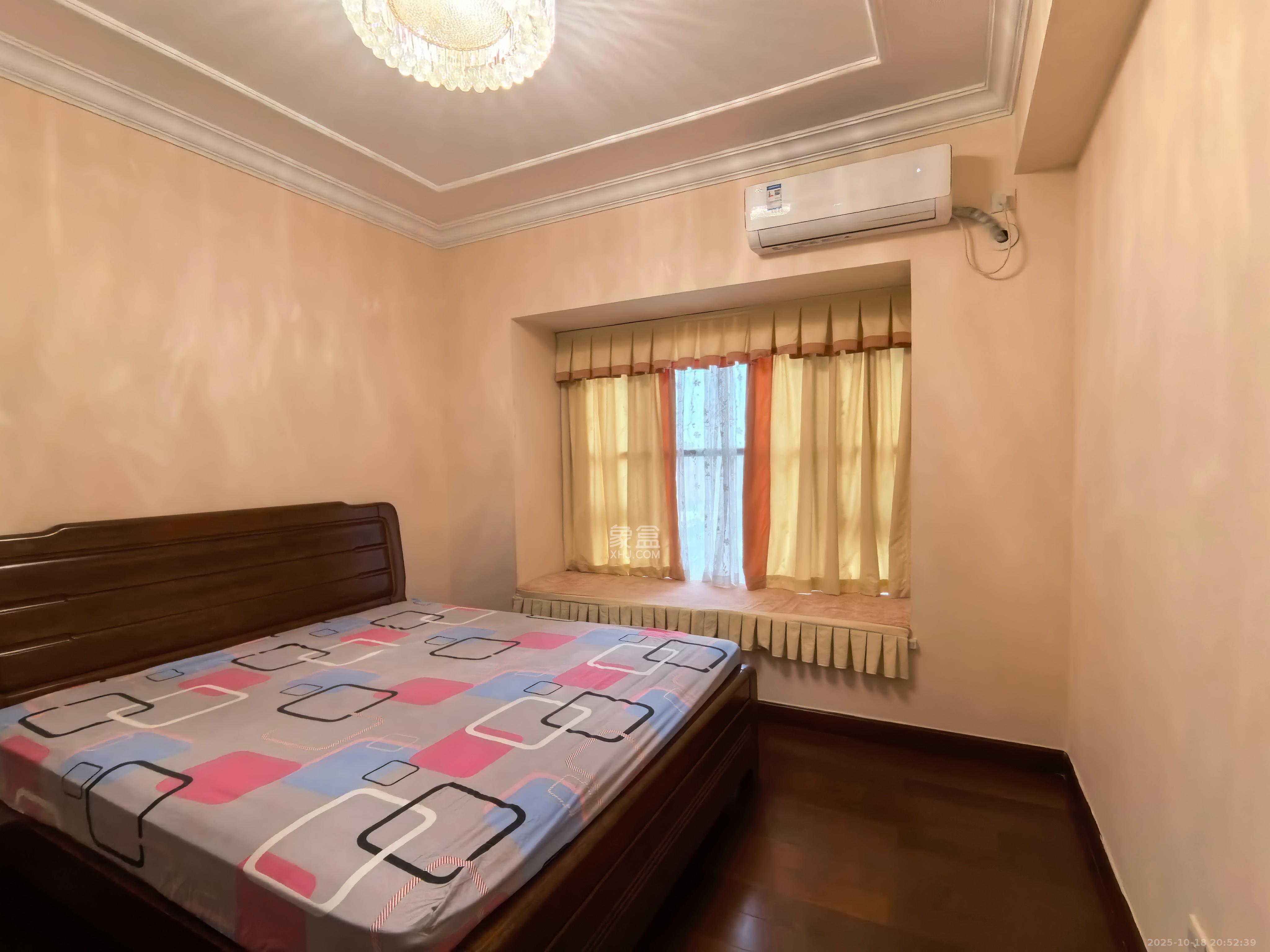 恒大御景半岛锦绣苑 3室2厅1卫 2400.0元/月 恒大御景半岛锦绣苑 3室2厅1卫 2400.0元/月室内图