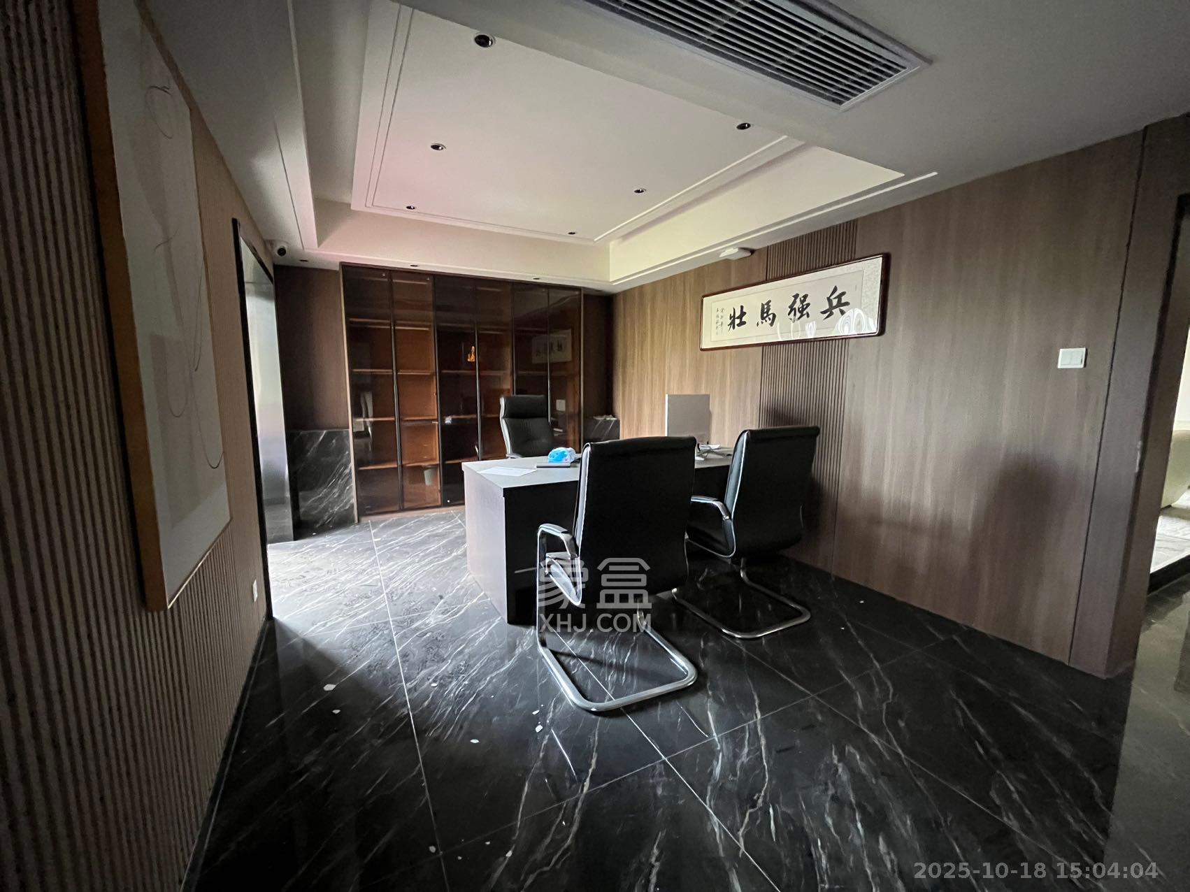 开源鑫阁  6室2厅2卫    6000.0元/月 开源鑫阁  6室2厅2卫    6000.0元/月室内图