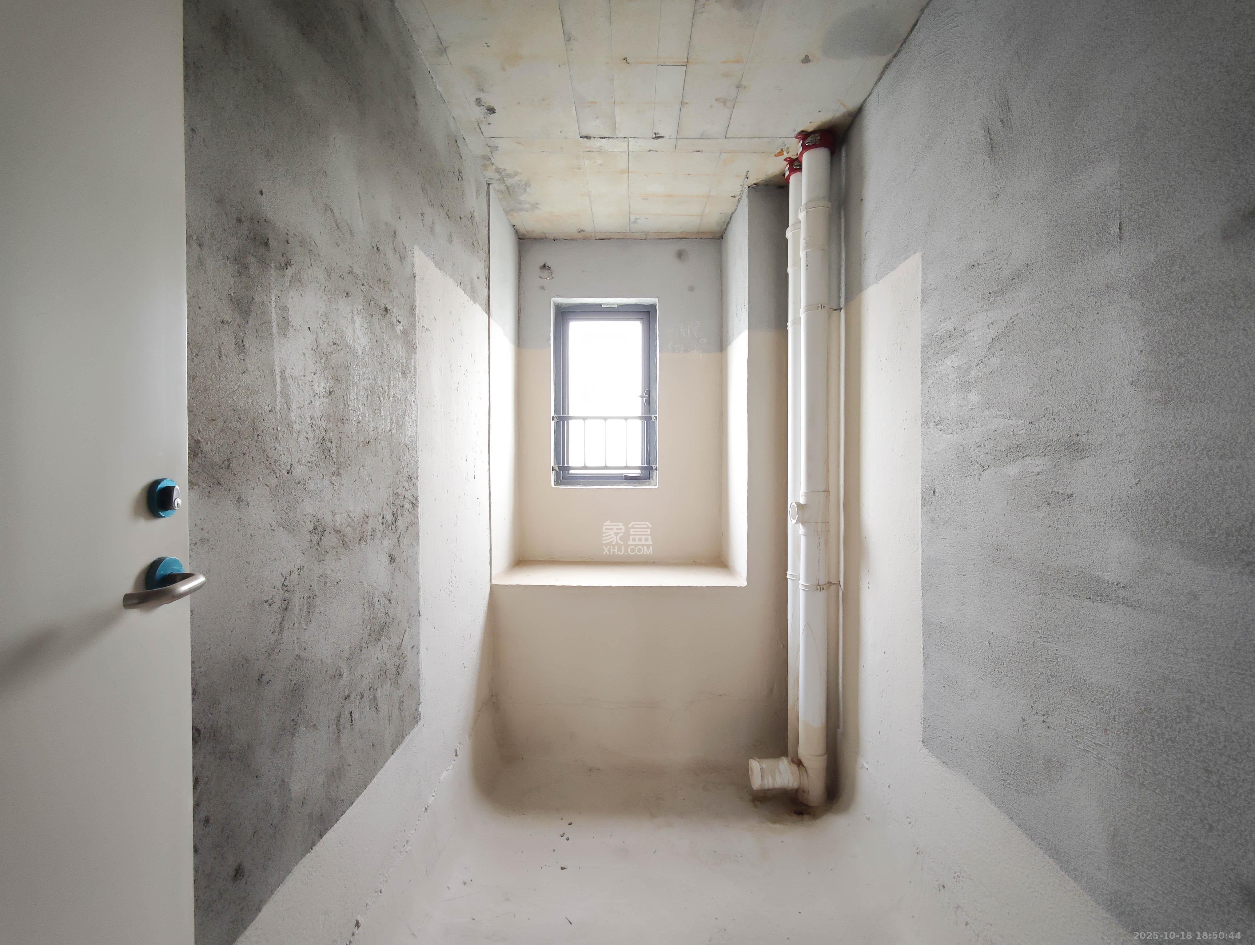 融创会展上东区  3室2厅1卫    79.9万卫生间