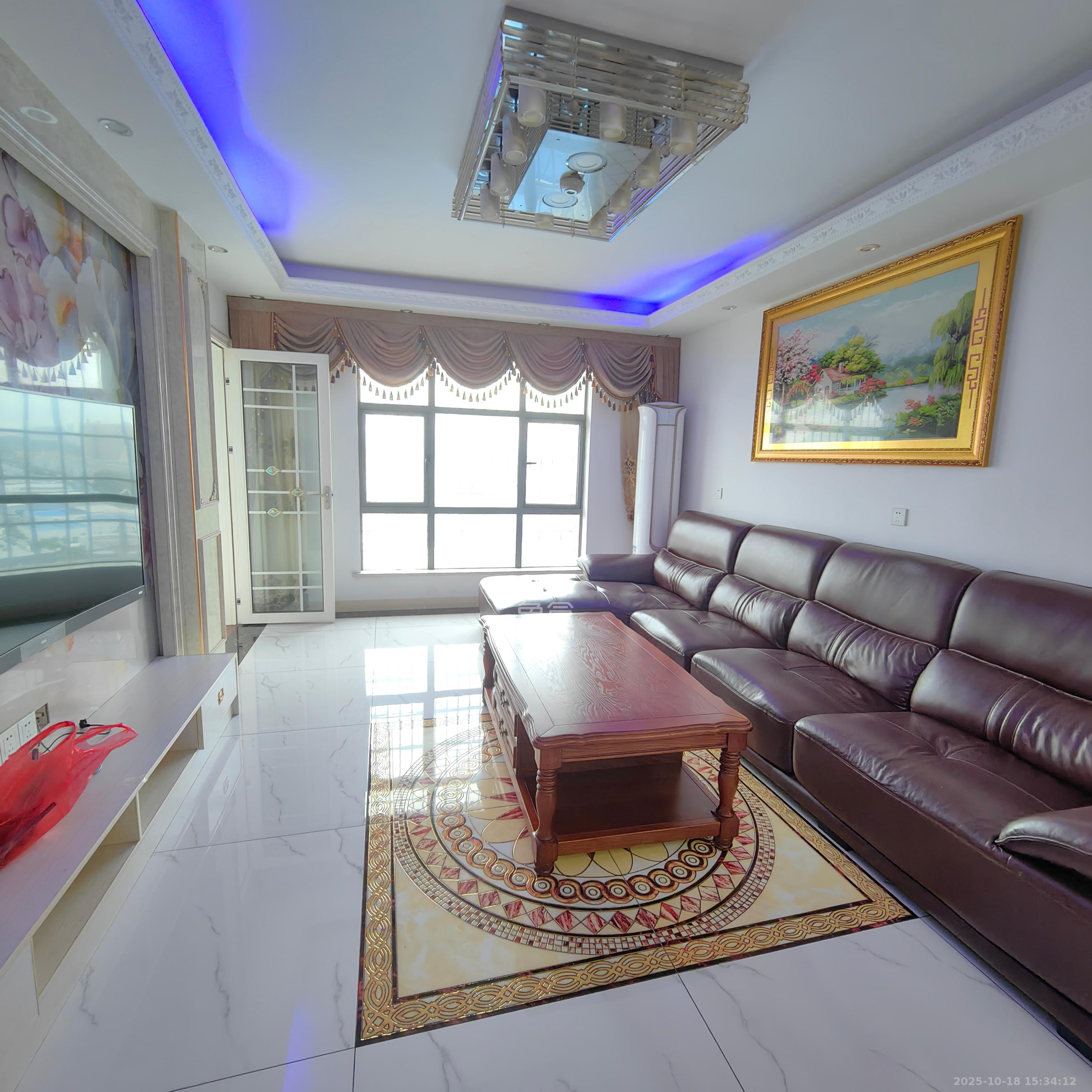 长永佳苑  2室2厅1卫    1900.0元/月 长永佳苑  2室2厅1卫    1900.0元/月室内图1