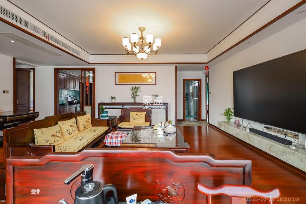 保利天禧C区  4室2厅2卫    5500.0元/月 保利天禧C区  4室2厅2卫    5500.0元/月室内图