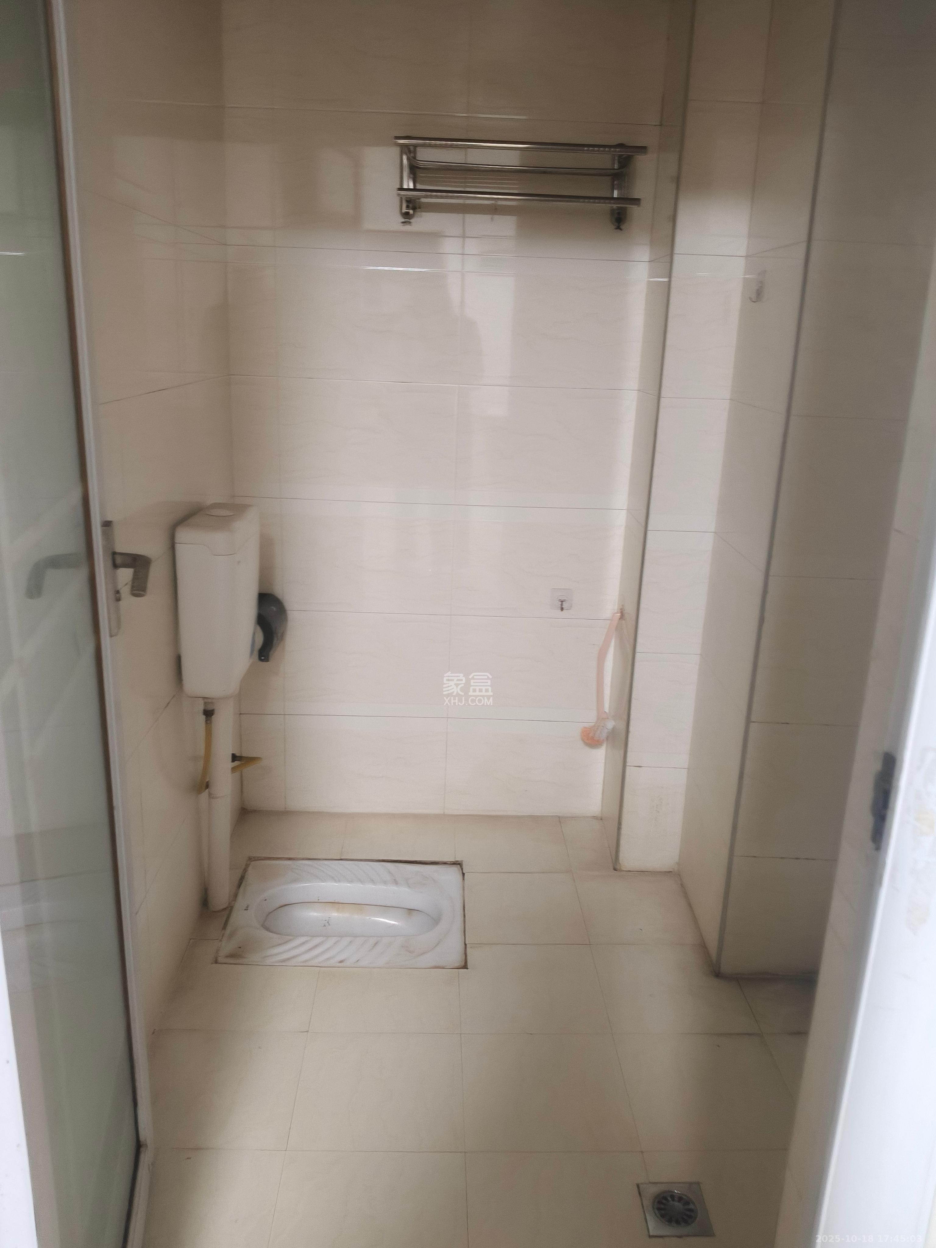 中国铁建国际城一期  2室1厅1卫    1200.0元/月室内图