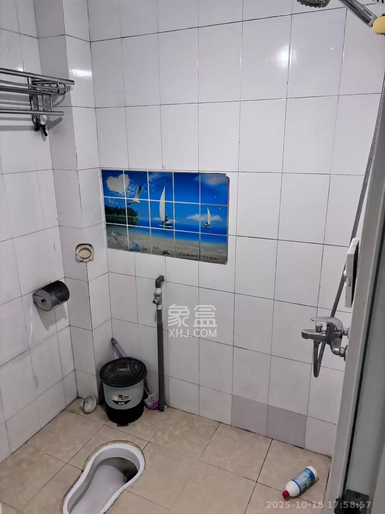 湘樟园小区（湘樟家园）  2室2厅2卫    1200.0元/月室内图