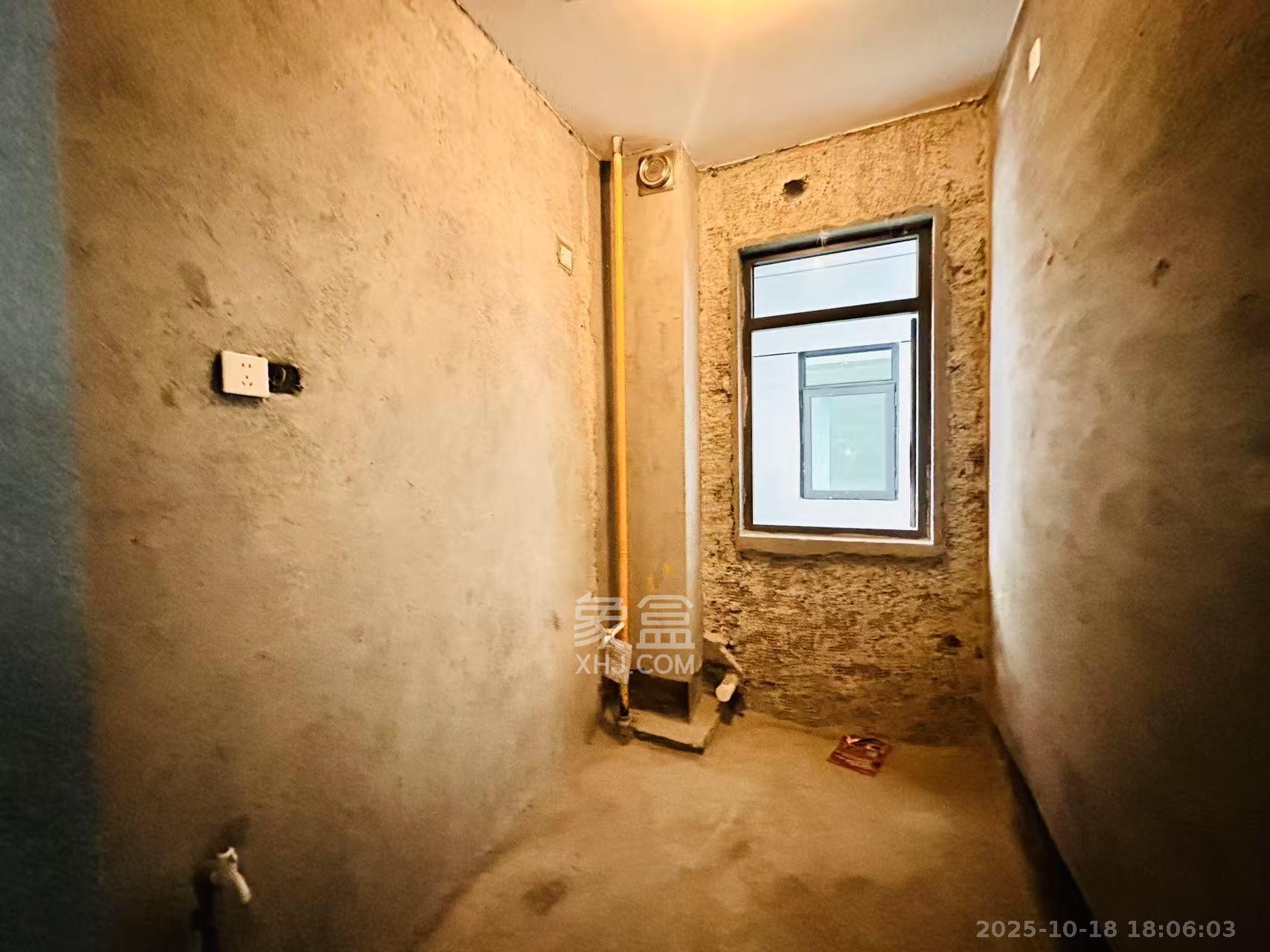 湖湘时代名邸公园壹号  2室1厅1卫    2600.0元/月室内图