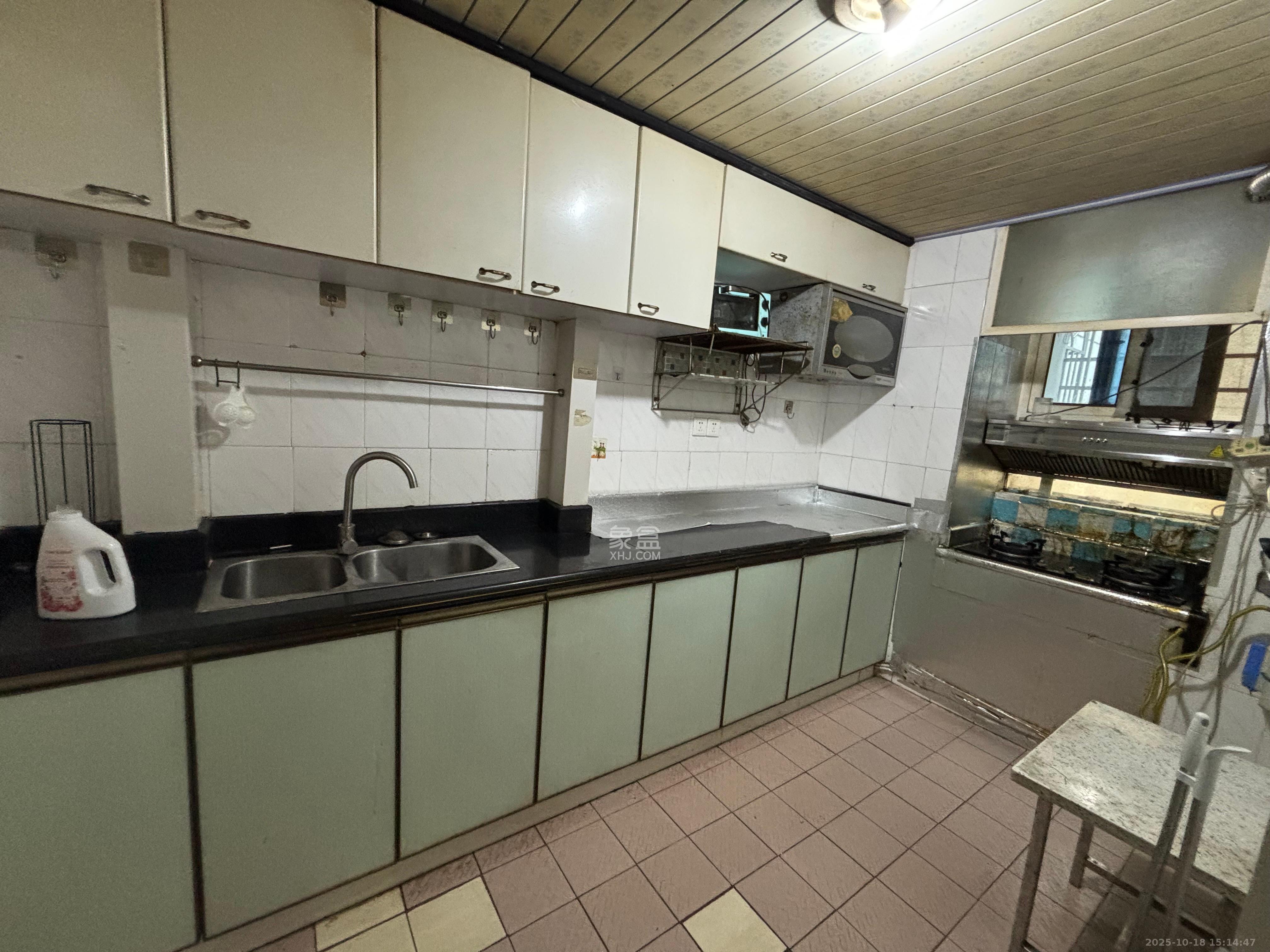 涂家冲社区(涂新小区、农商银行宿舍) 2室1厅1卫 1700.0元/月 涂家冲社区(涂新小区、农商银行宿舍) 2室1厅1卫 1700.0元/月室内图