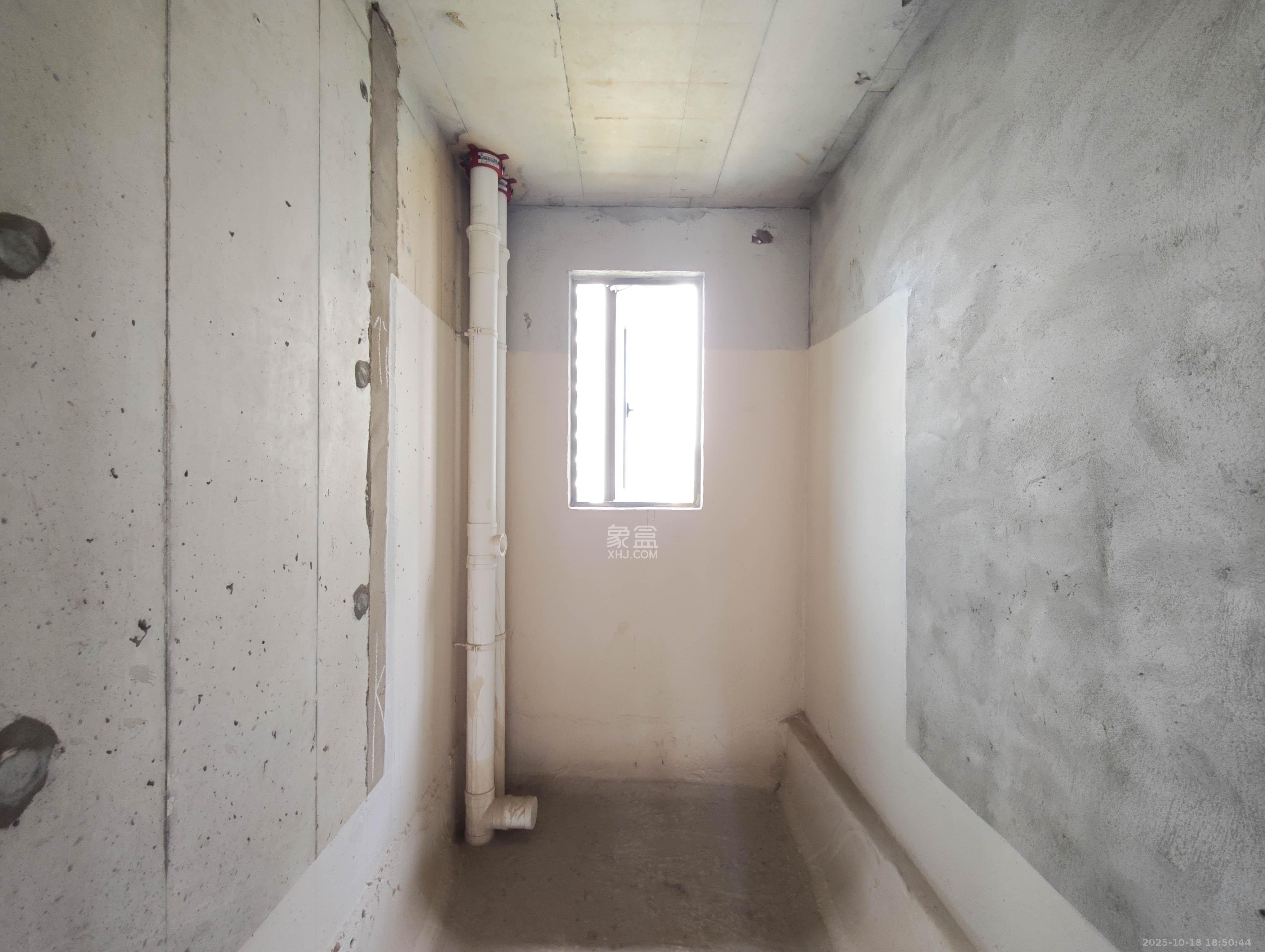 融创会展上东区  3室2厅1卫    79.9万卫生间