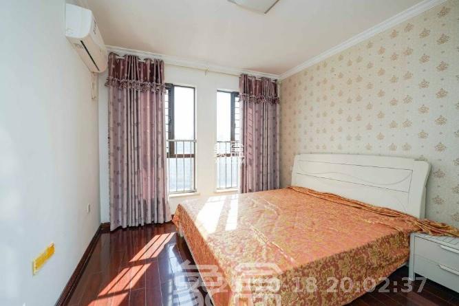 欧莱雅郡  3室2厅1卫    2100.0元/月室内图