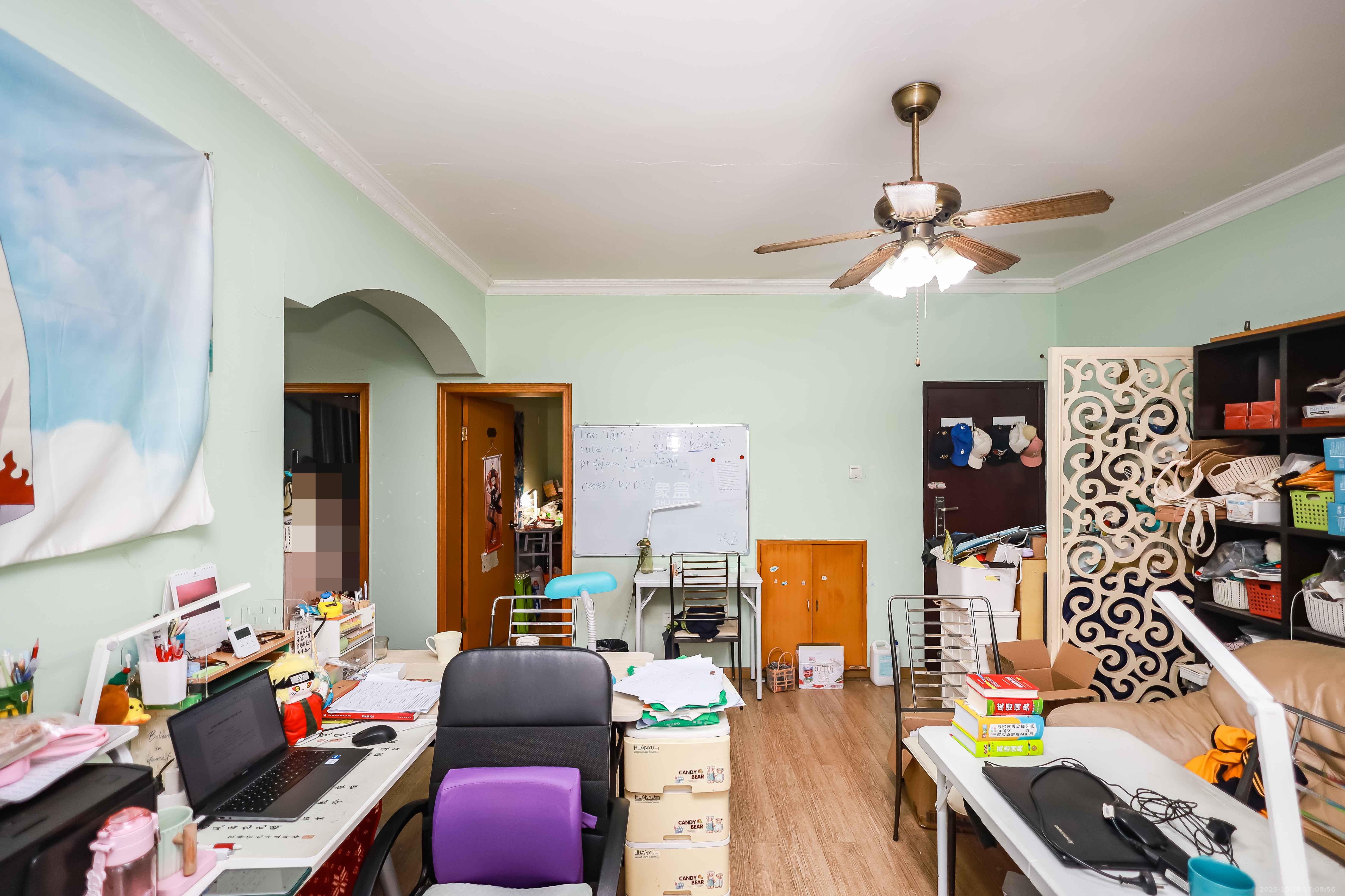 丽臣小区 2室2厅1卫 52.8万 丽臣小区 2室2厅1卫 52.8万客厅