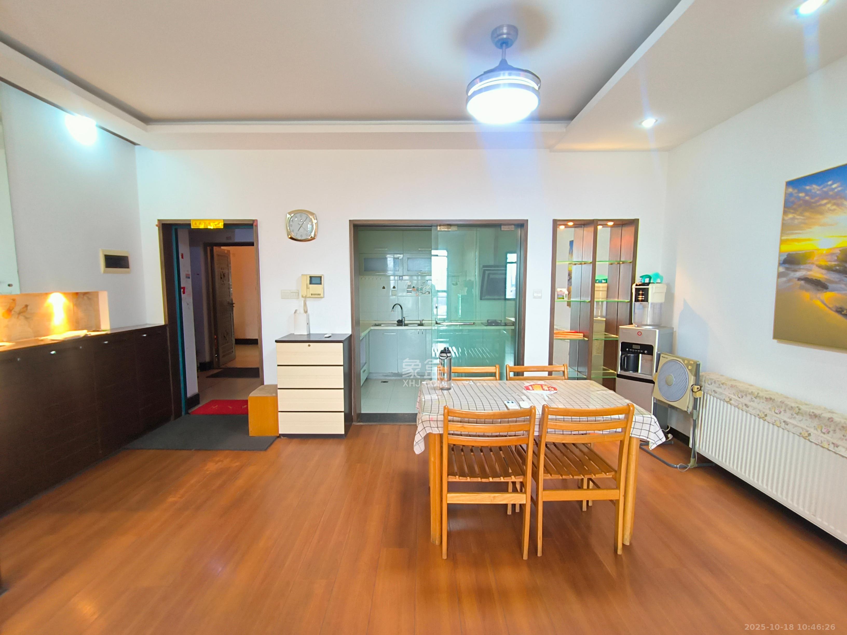 颐美园  3室2厅2卫    3200.0元/月室内图