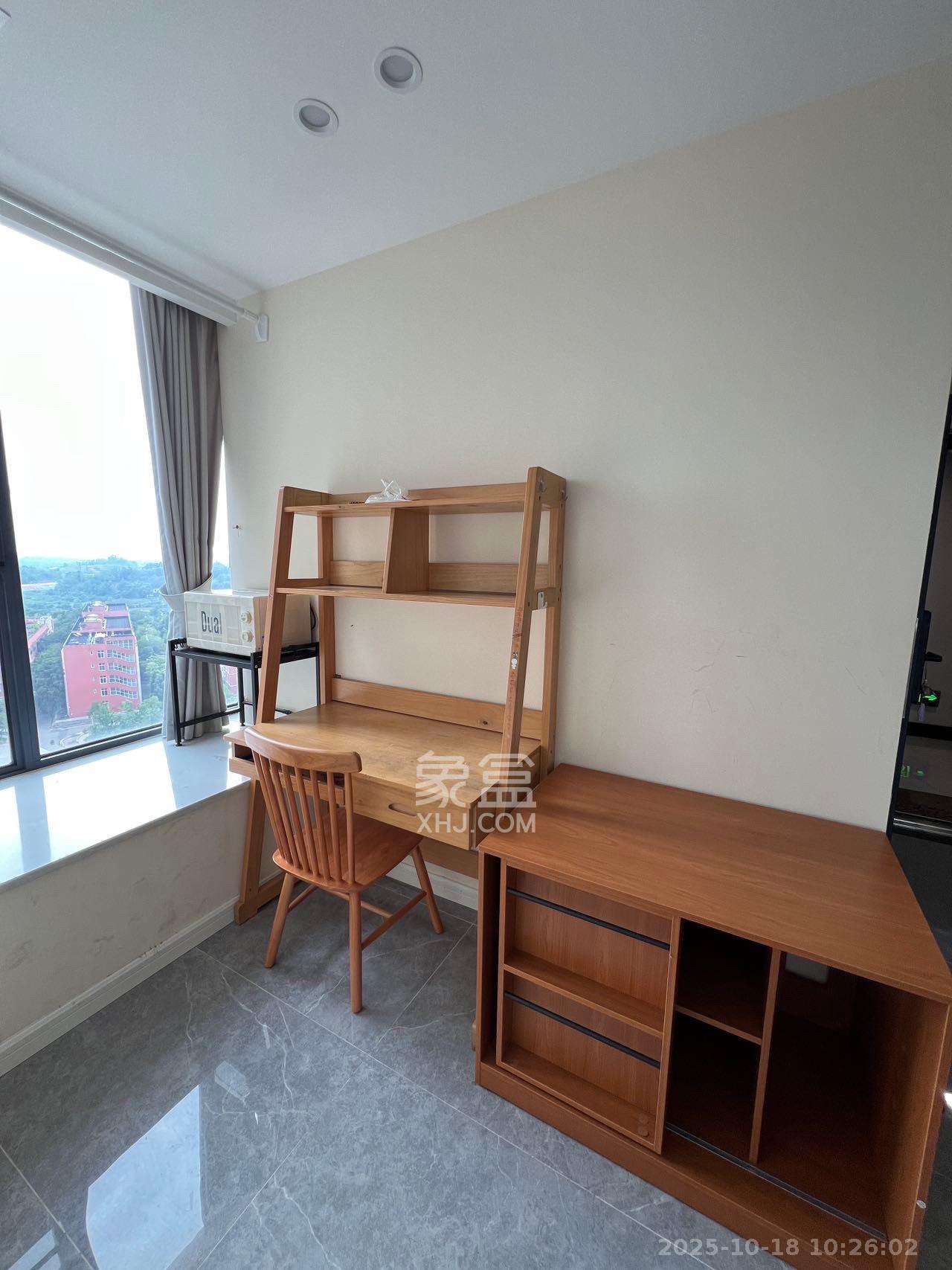 湘一书香里 1室0厅0卫 2500.0元/月 湘一书香里 1室0厅0卫 2500.0元/月室内图