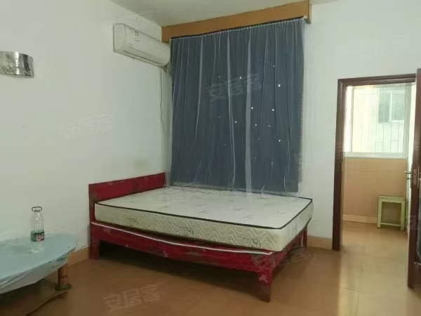 西城大厦  3室2厅1卫    1200.0元/月室内图