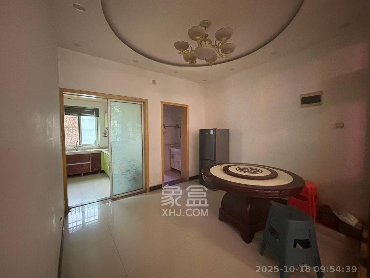 星城国际  4室2厅2卫    1900.0元/月 星城国际  4室2厅2卫    1900.0元/月室内图