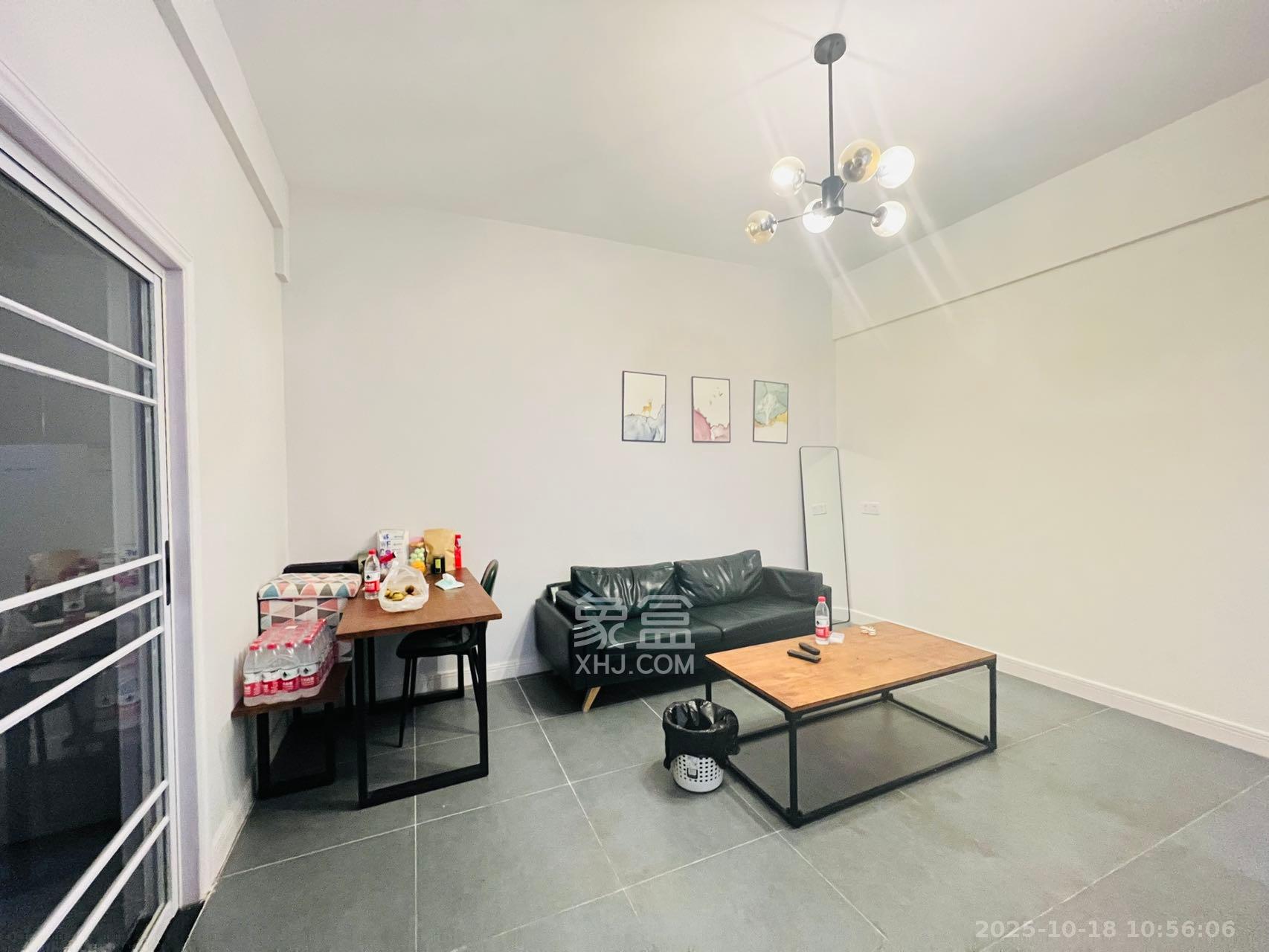 大地金墅  1室1厅1卫    2400.0元/月 大地金墅  1室1厅1卫    2400.0元/月室内图