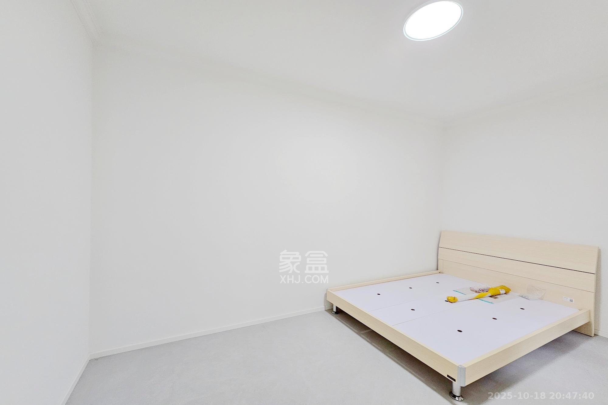 长房东旭国际  3室2厅2卫    140.0万 长房东旭国际  3室2厅2卫    140.0万卧室