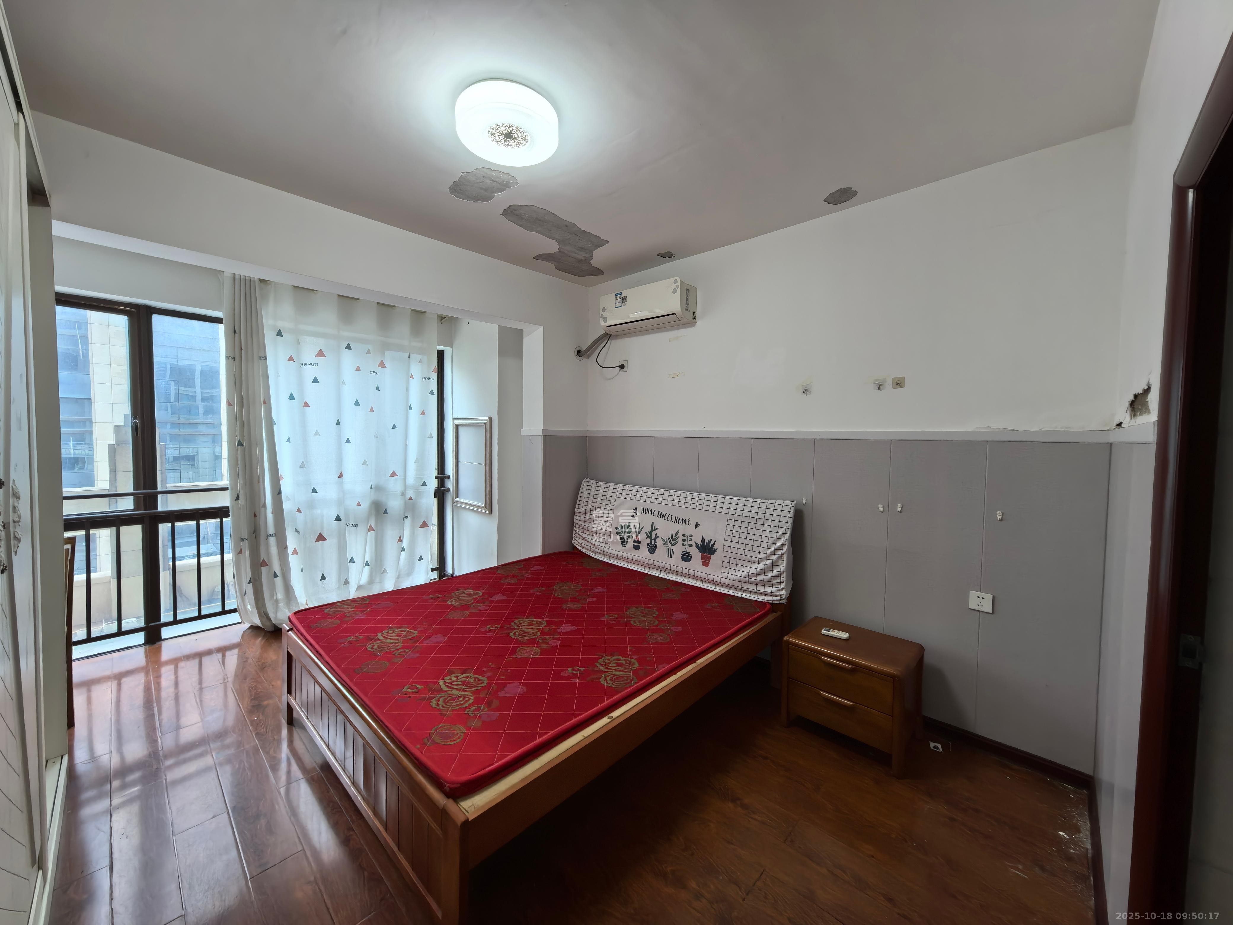 天下一家  1室2厅1卫    2800.0元/月 天下一家  1室2厅1卫    2800.0元/月室内图