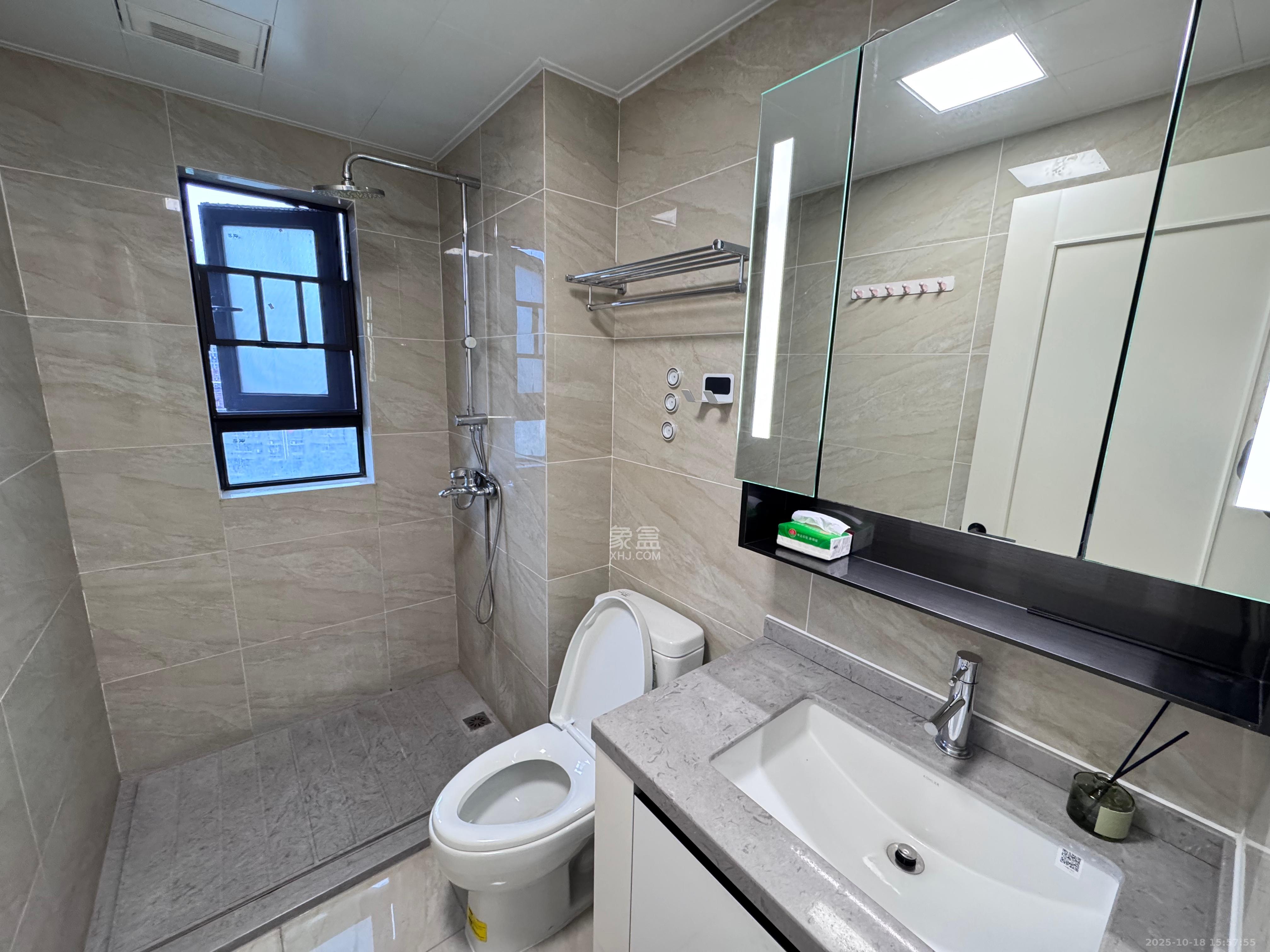 万科金色梦想A区  3室2厅2卫    3100.0元/月 万科金色梦想A区  3室2厅2卫    3100.0元/月室内图