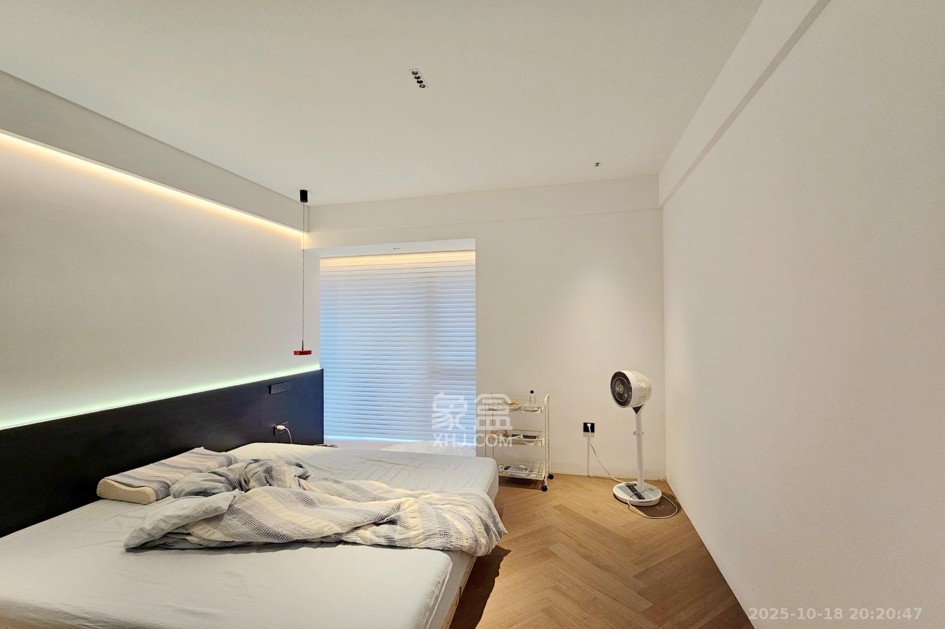 明昇壹城(明昇时代广场)二期  4室2厅2卫    258.0万 明昇壹城(明昇时代广场)二期  4室2厅2卫    258.0万卧室