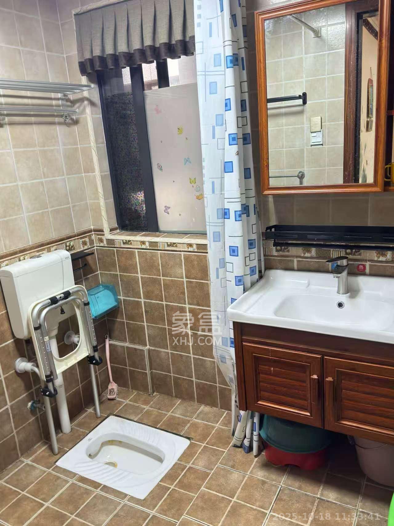 长房东云台  3室2厅1卫    2300.0元/月室内图