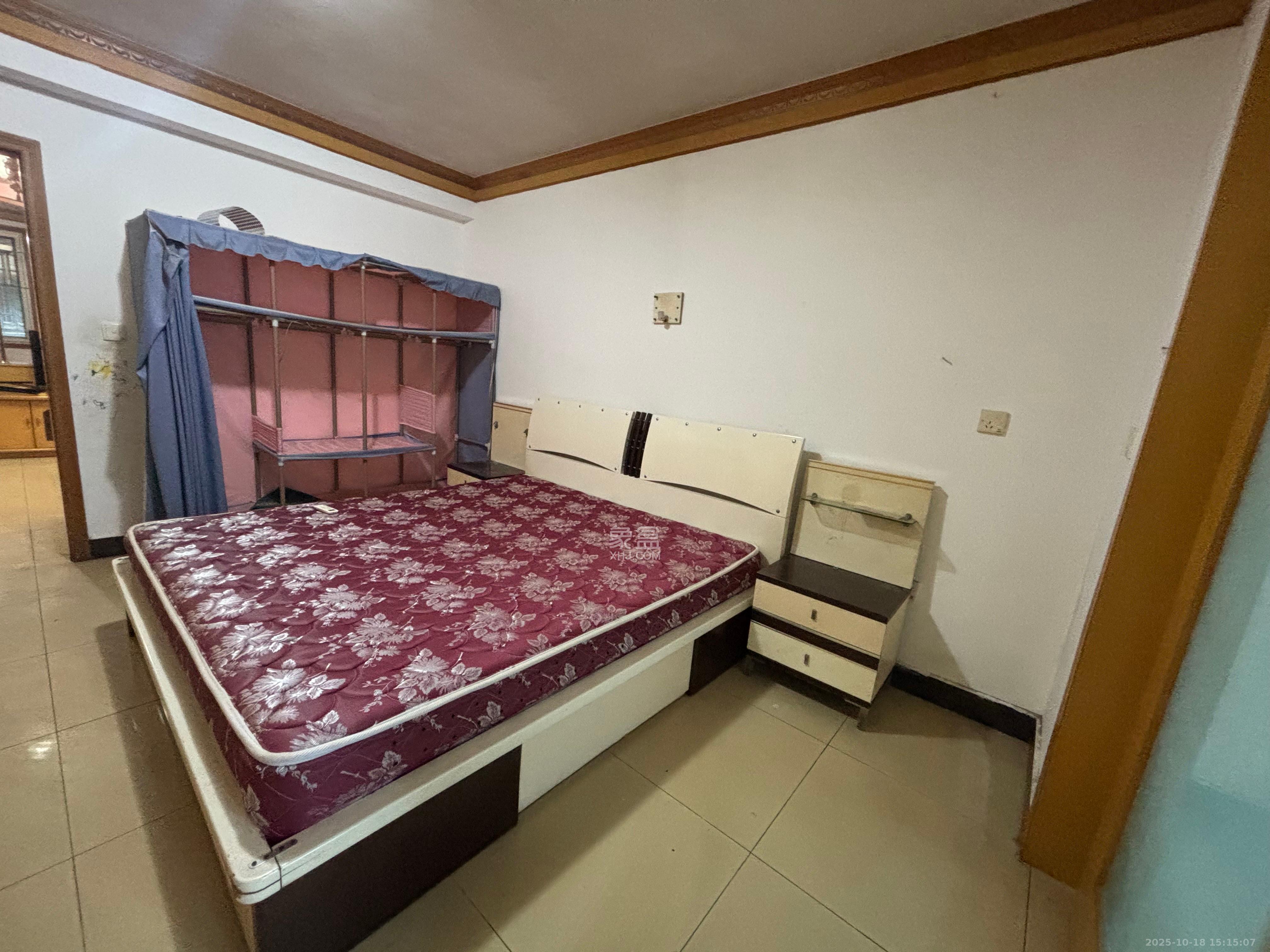 涂家冲社区(涂新小区、农商银行宿舍) 2室1厅1卫 1700.0元/月 涂家冲社区(涂新小区、农商银行宿舍) 2室1厅1卫 1700.0元/月室内图